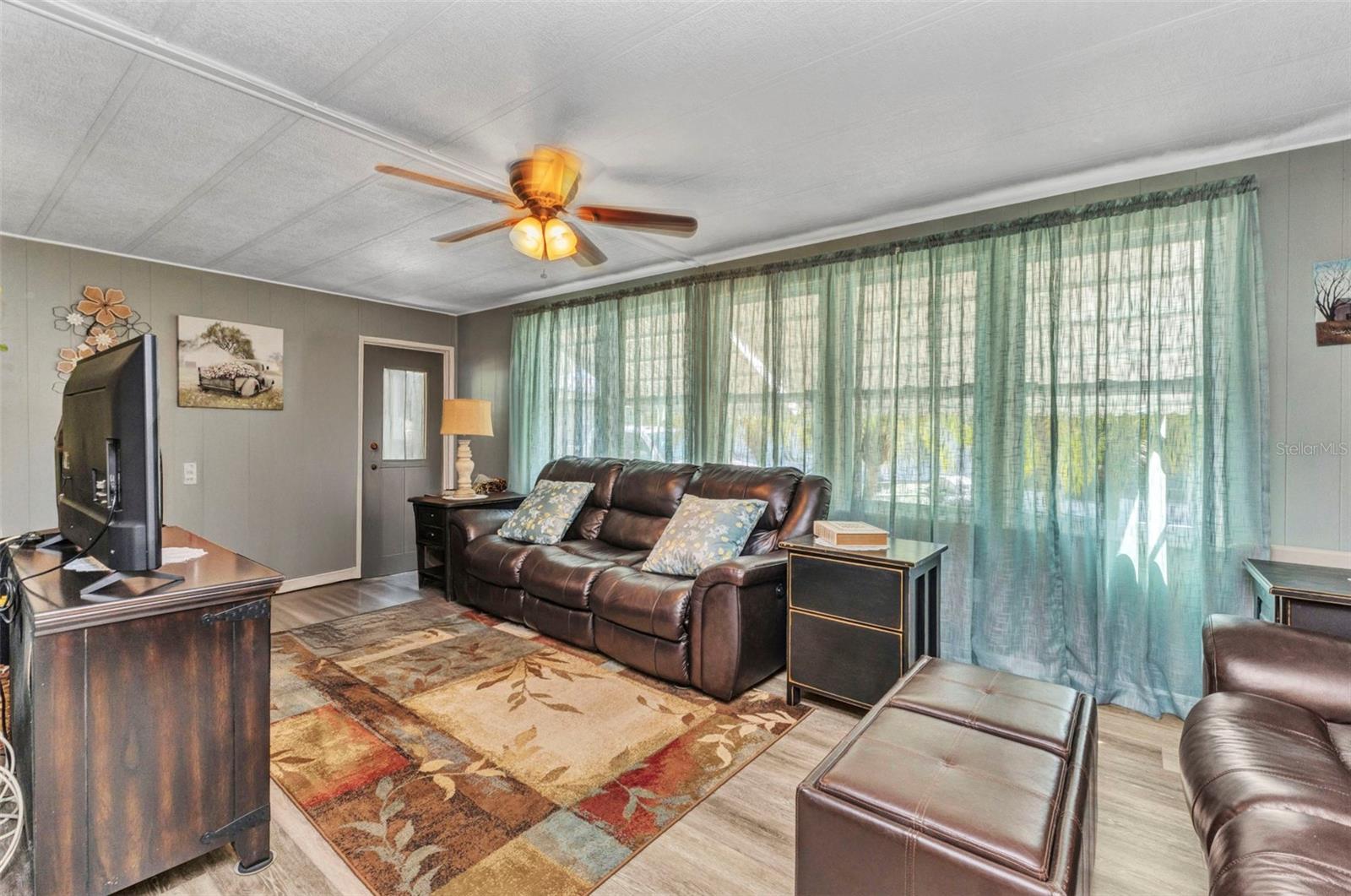 ALLIGATOR PARK COOP, PUNTA GORDA, FL, 33950