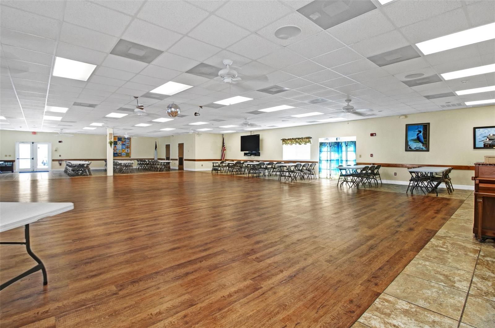 ALLIGATOR PARK COOP, PUNTA GORDA, FL, 33950