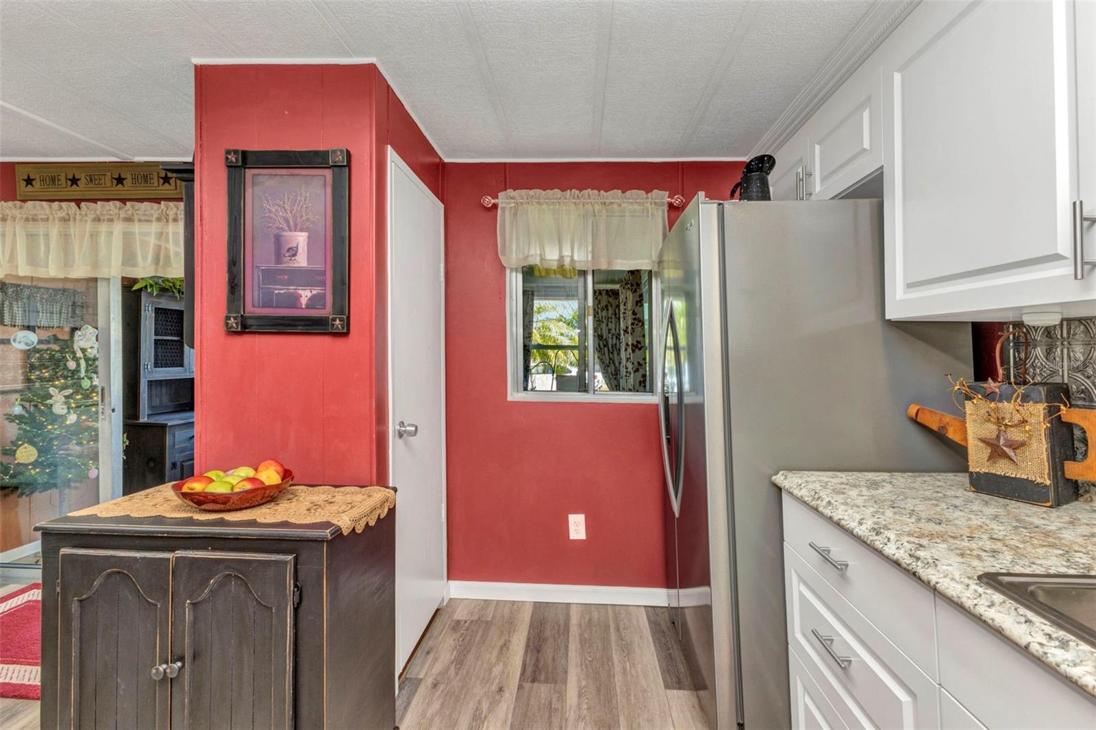 ALLIGATOR PARK COOP, PUNTA GORDA, FL, 33950