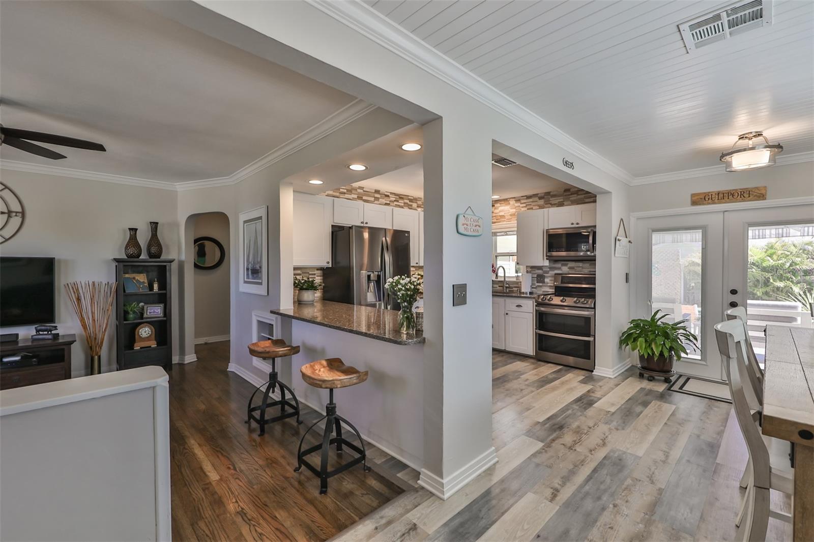 3008 DUPONT ST S, GULFPORT, FL, 33707