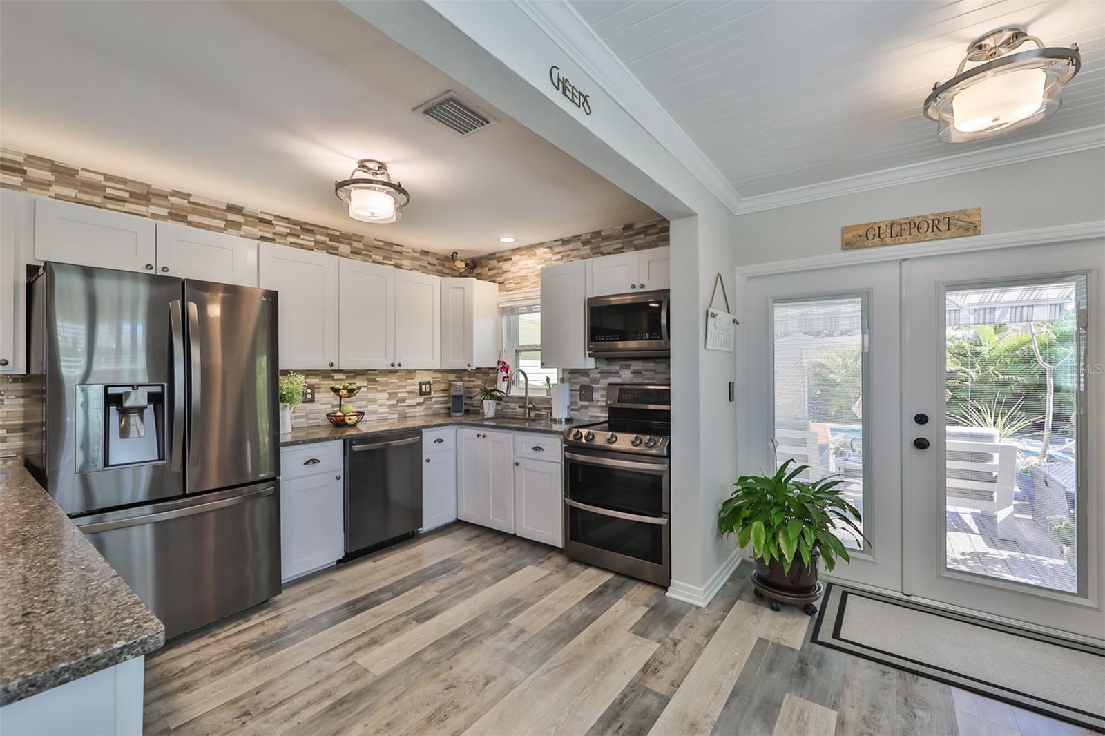 3008 DUPONT ST S, GULFPORT, FL, 33707