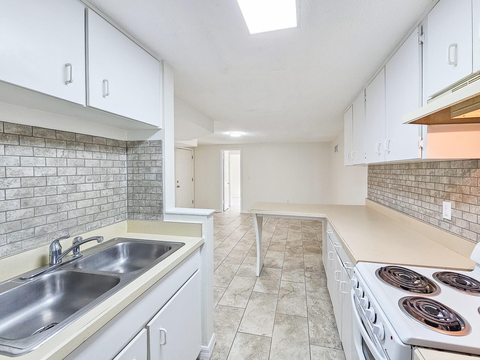 1427 S DAYTONA AVE, FLAGLER BEACH, FL, 32136