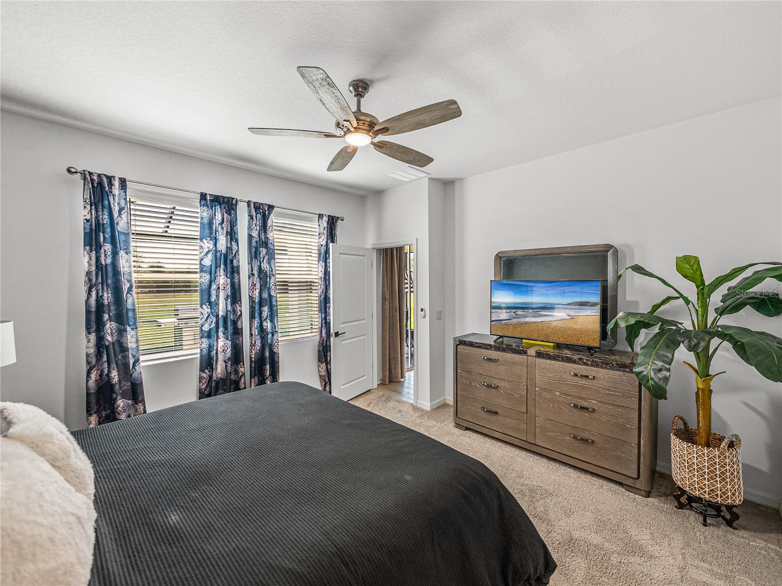 34135 WHITE FOUNTAIN CT, WESLEY CHAPEL, FL, 33545