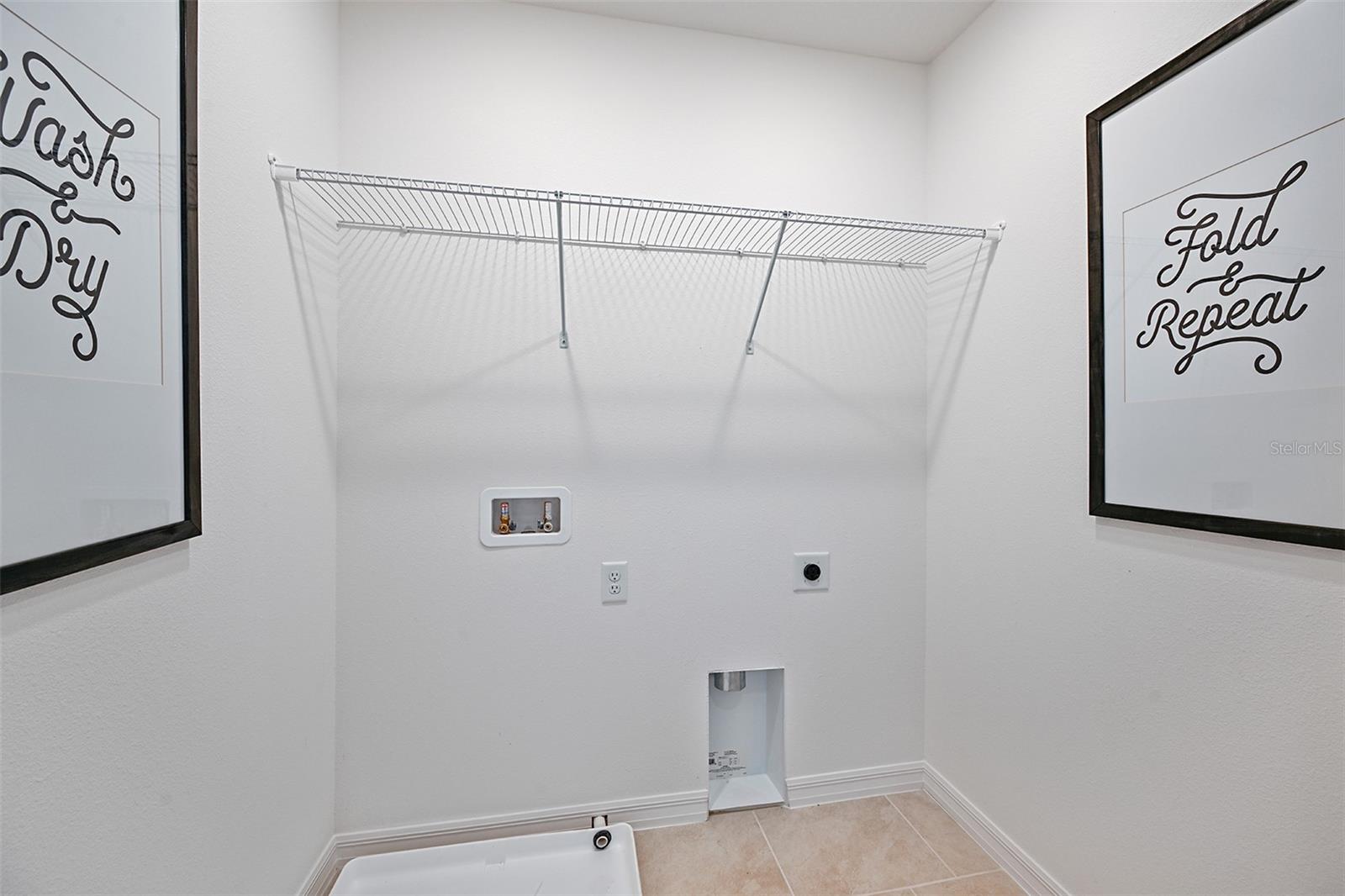 1230 SAND TORCH CIR, DAVENPORT, FL, 33837