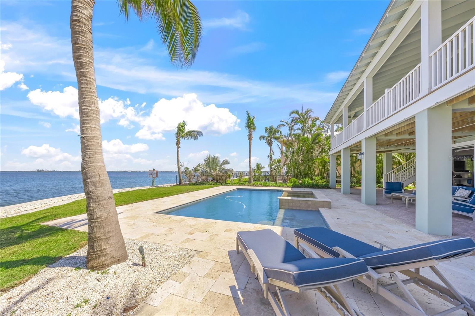 A4648533 Property Photo