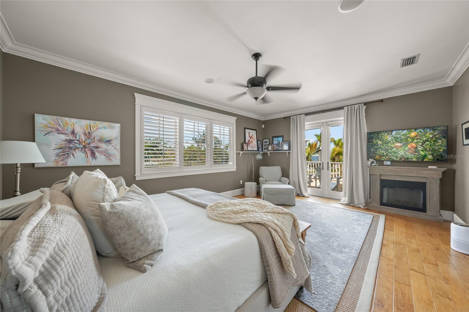 A4648533 Property Photo