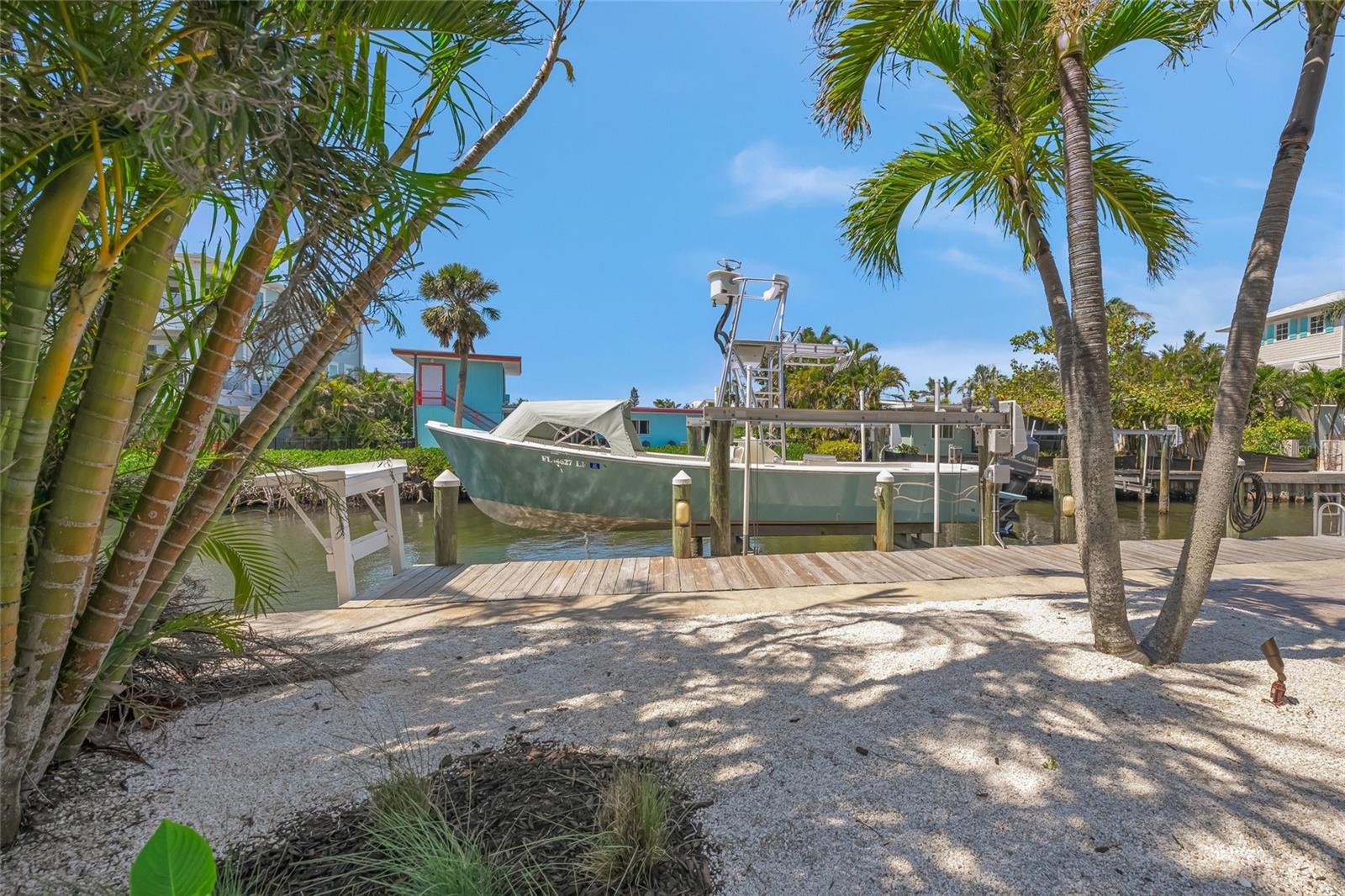A4648533 Property Photo