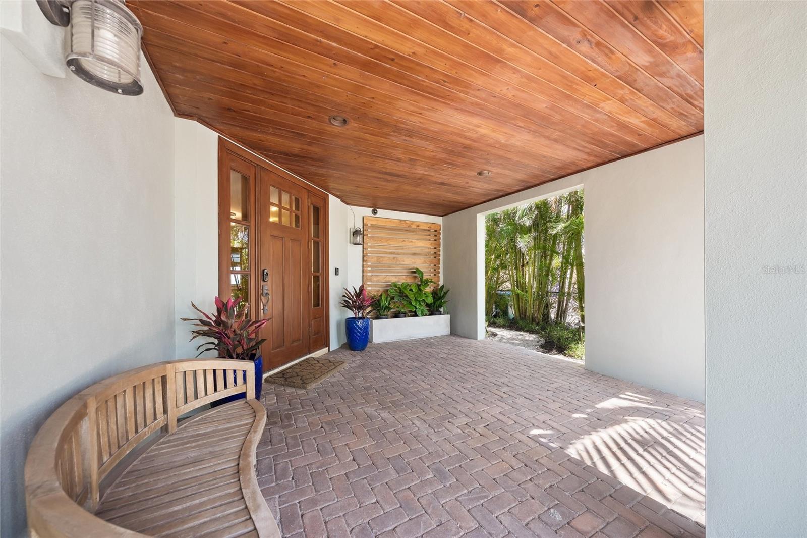 A4648533 Property Photo