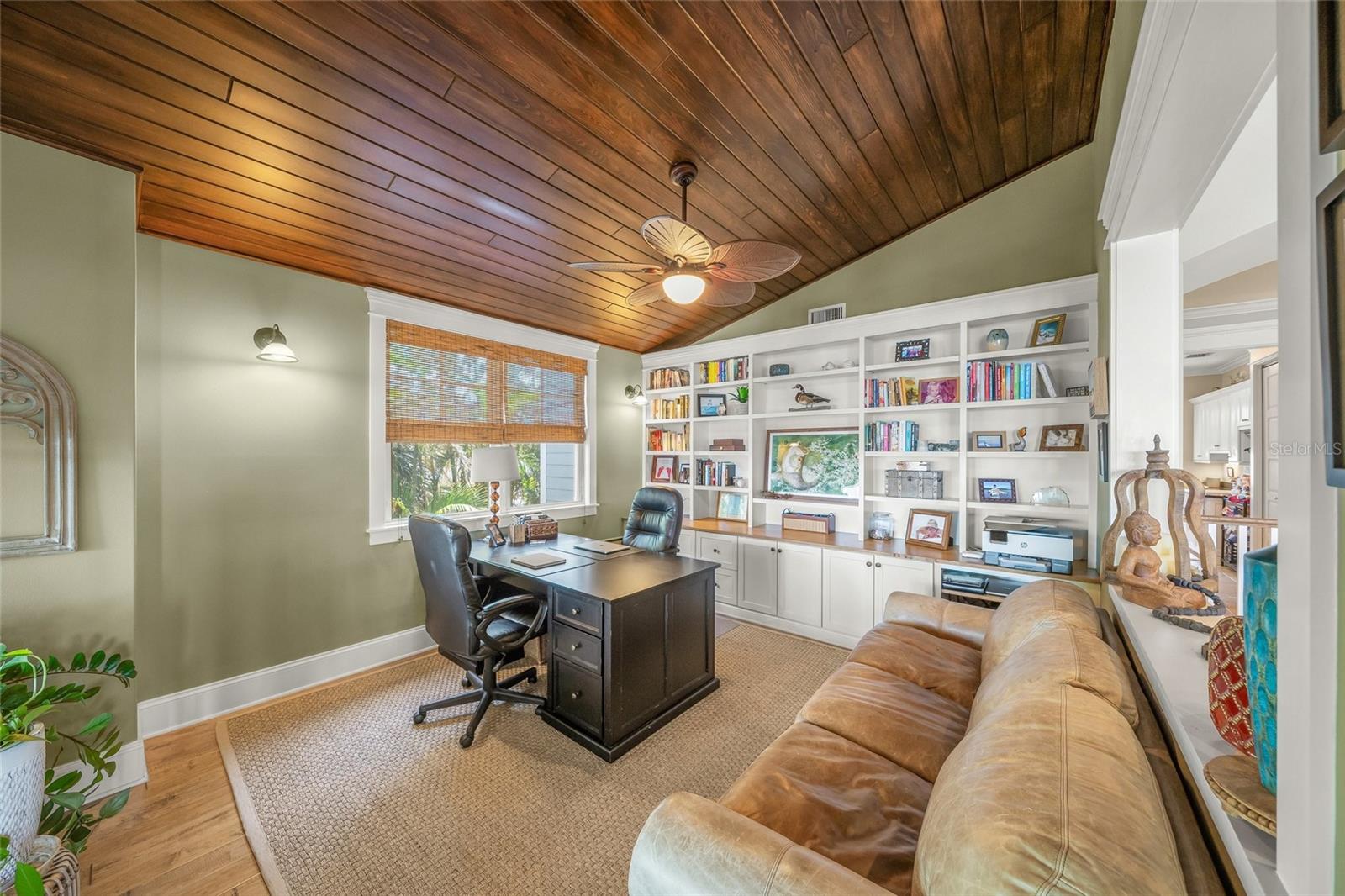 A4648533 Property Photo