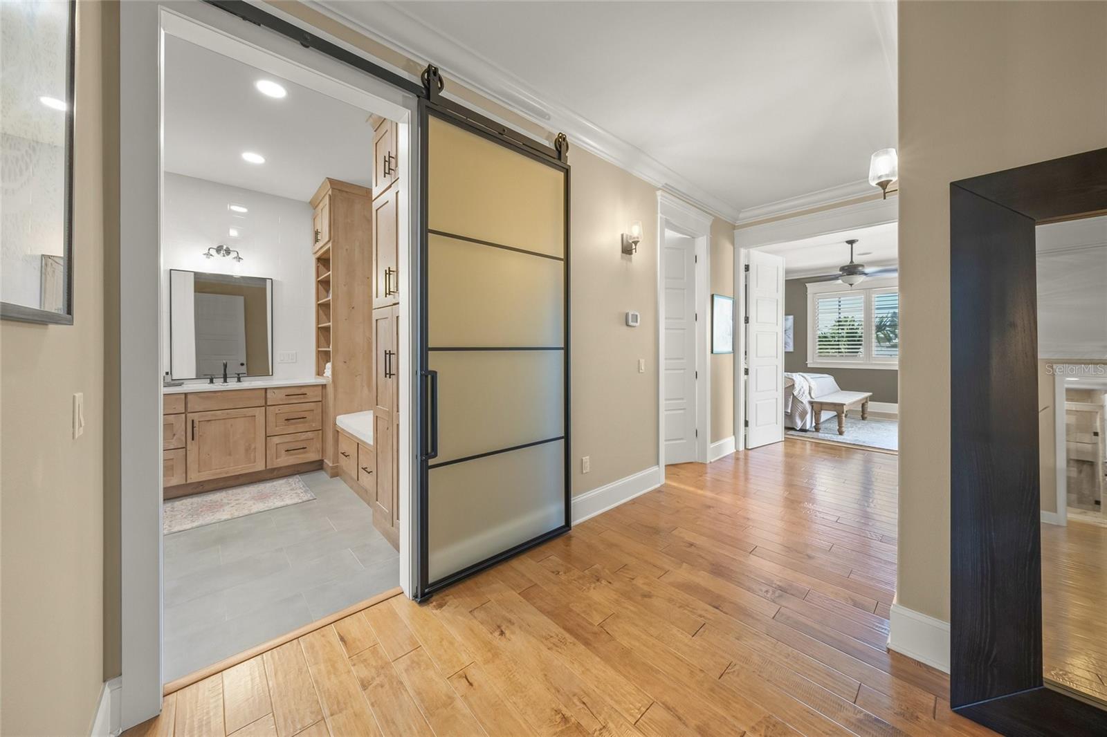 A4648533 Property Photo
