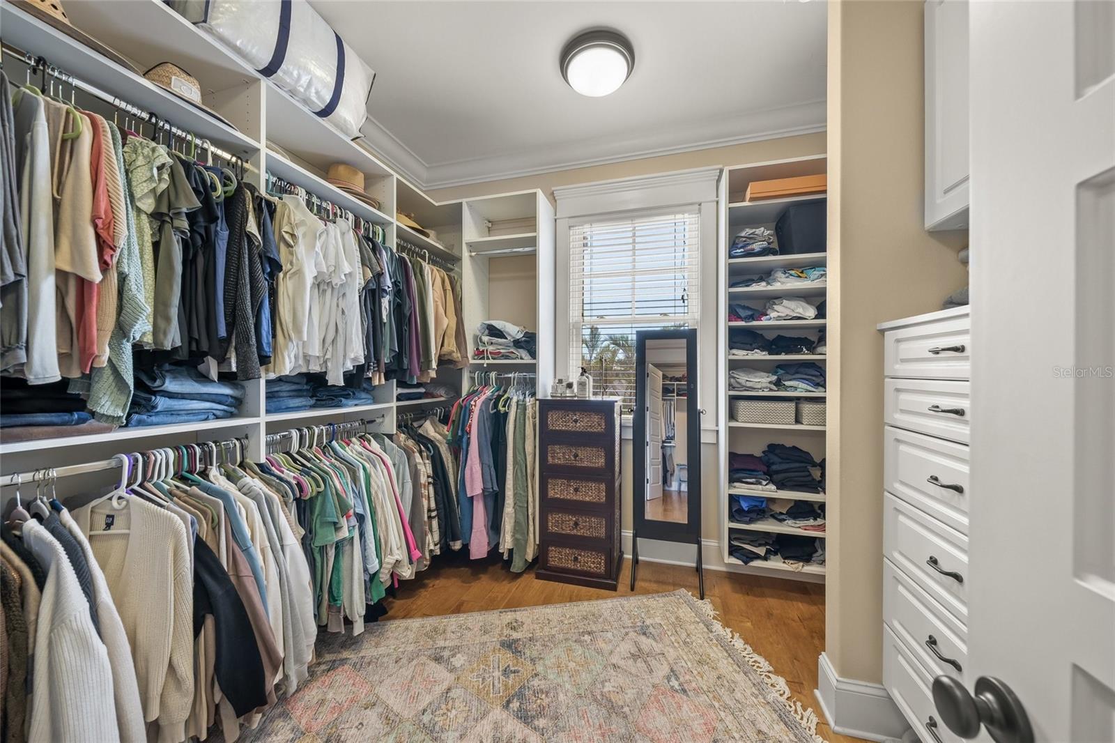 A4648533 Property Photo