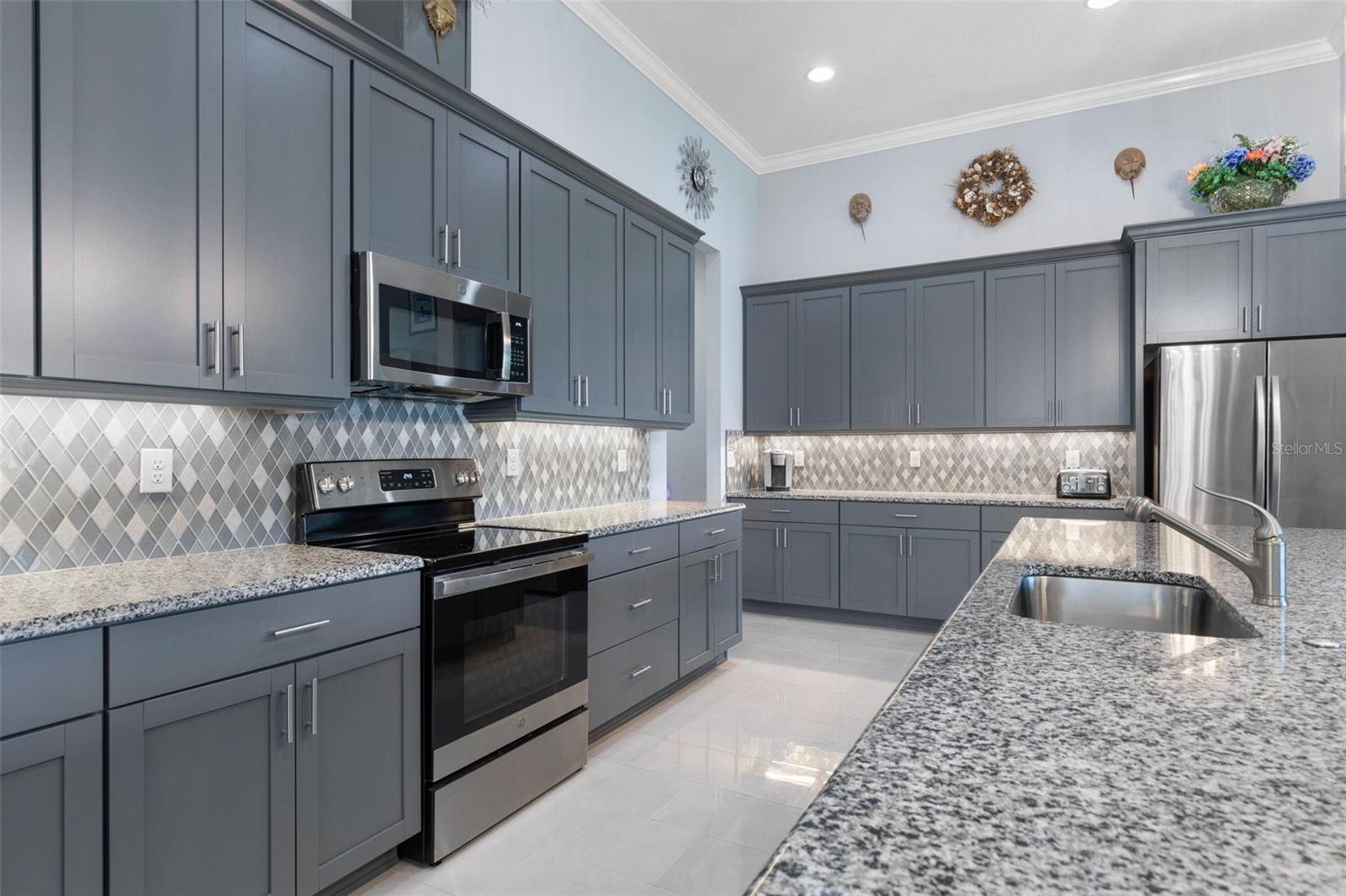 6289 W FALLSGROVE LN, PORT ORANGE, FL, 32128