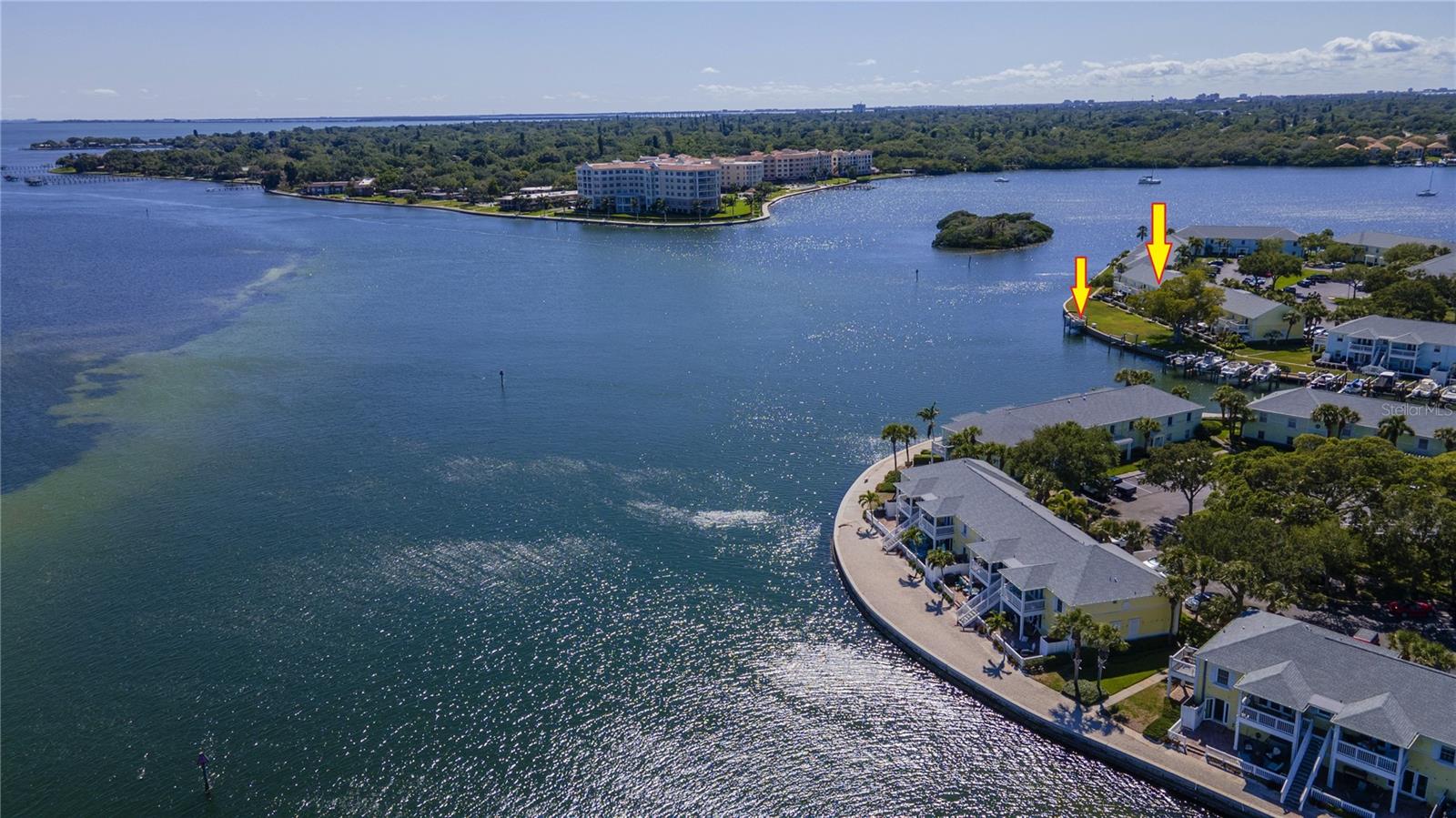 5242 BEACH DR SE, ST PETERSBURG, FL, 33705