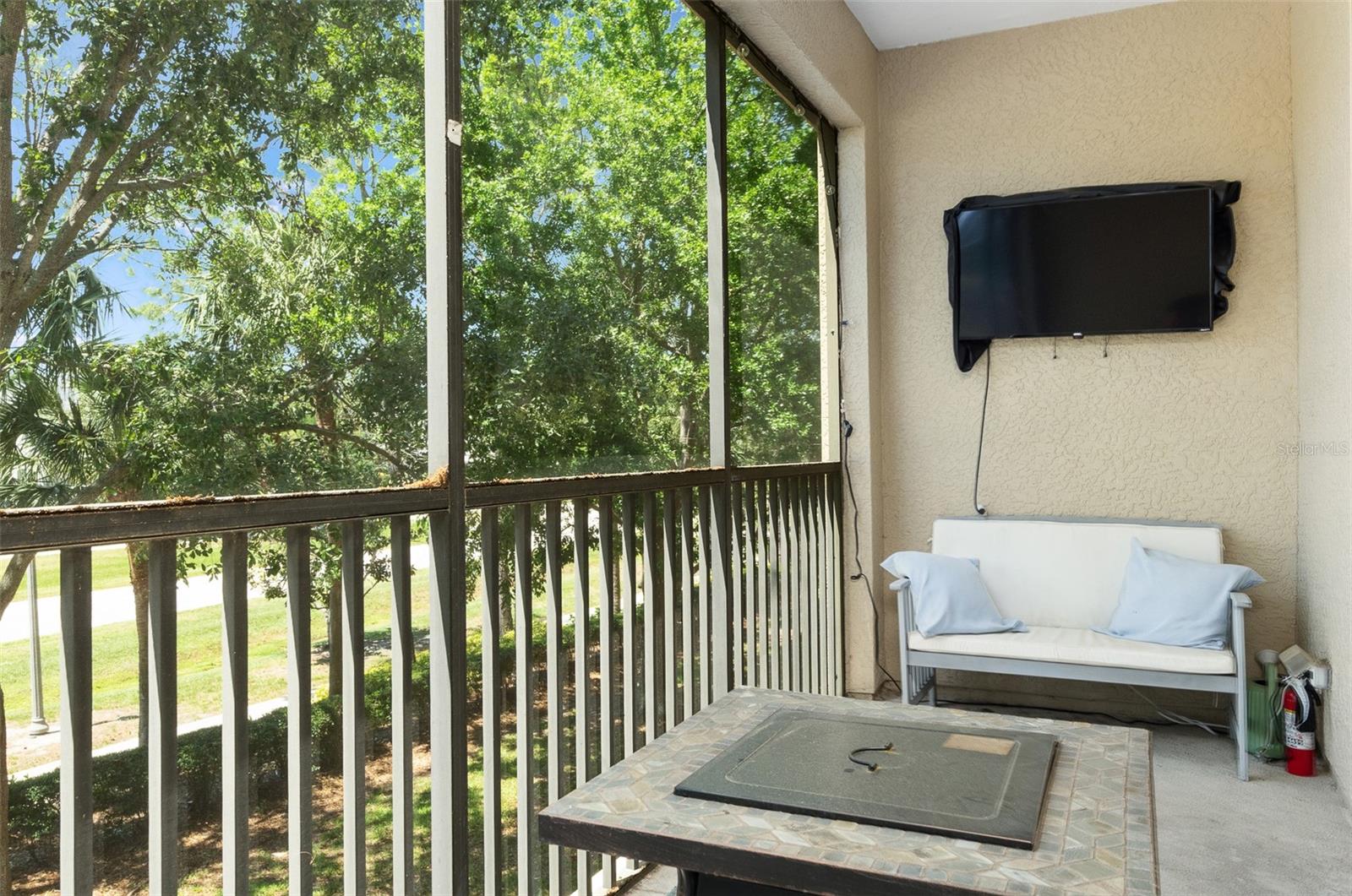 1105 VENETIAN HARBOR DR NE, ST PETERSBURG, FL, 33702