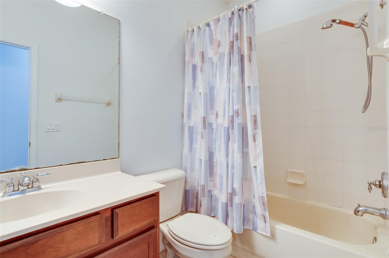 1105 VENETIAN HARBOR DR NE, ST PETERSBURG, FL, 33702