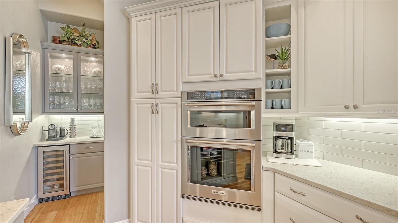 A4648564 Property Photo