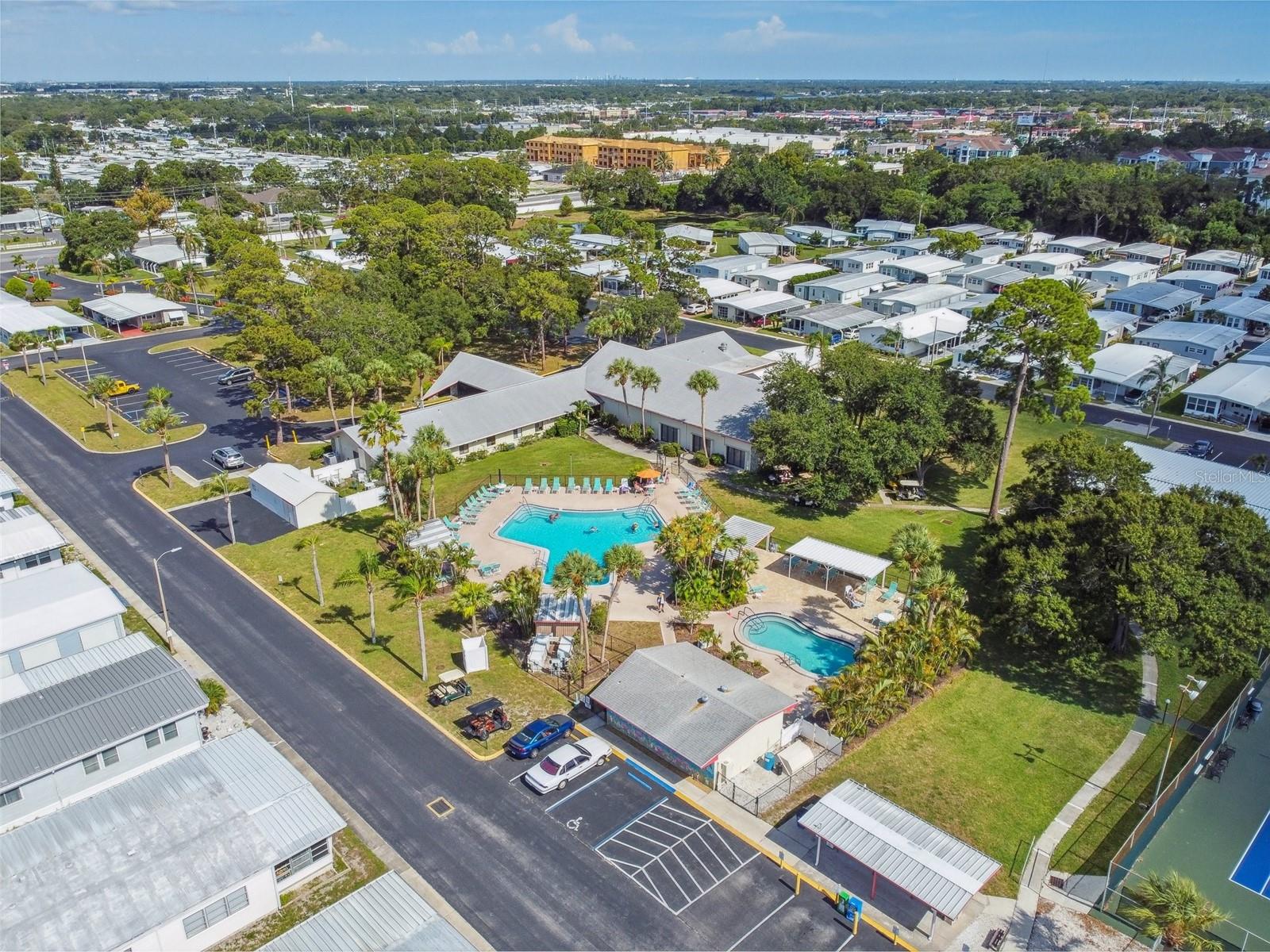 TB8373489 Property Photo