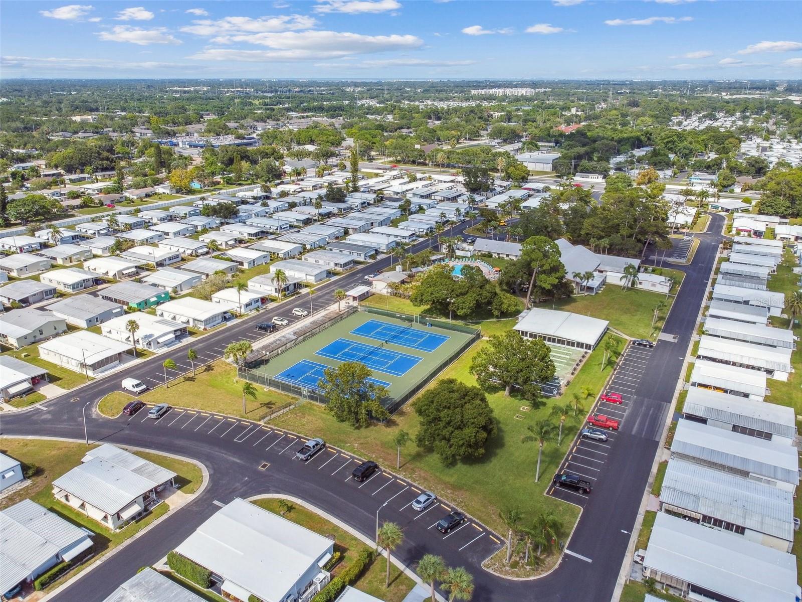 TB8373489 Property Photo