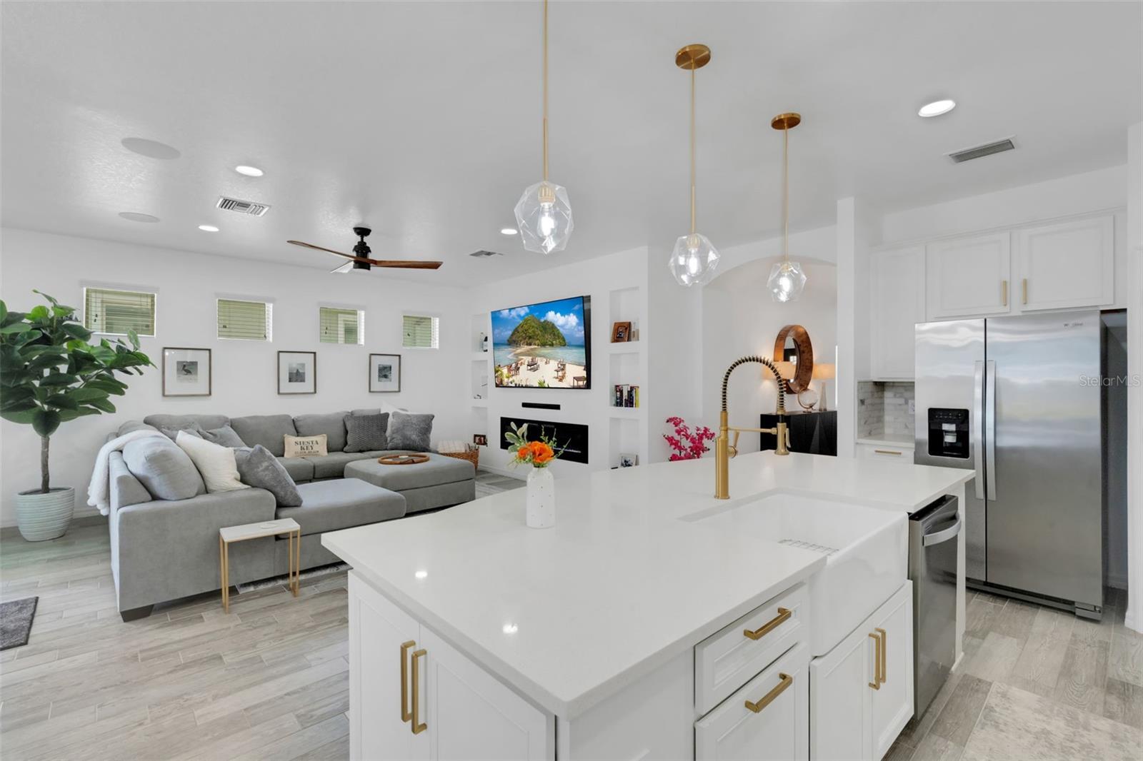 7859 YALE HARBOR DR, WESLEY CHAPEL, FL, 33545