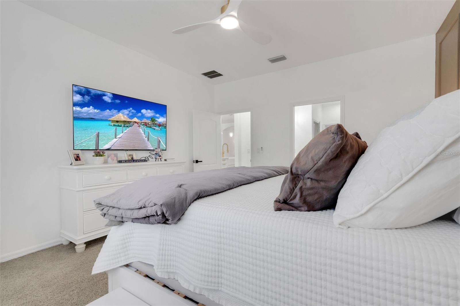 7859 YALE HARBOR DR, WESLEY CHAPEL, FL, 33545