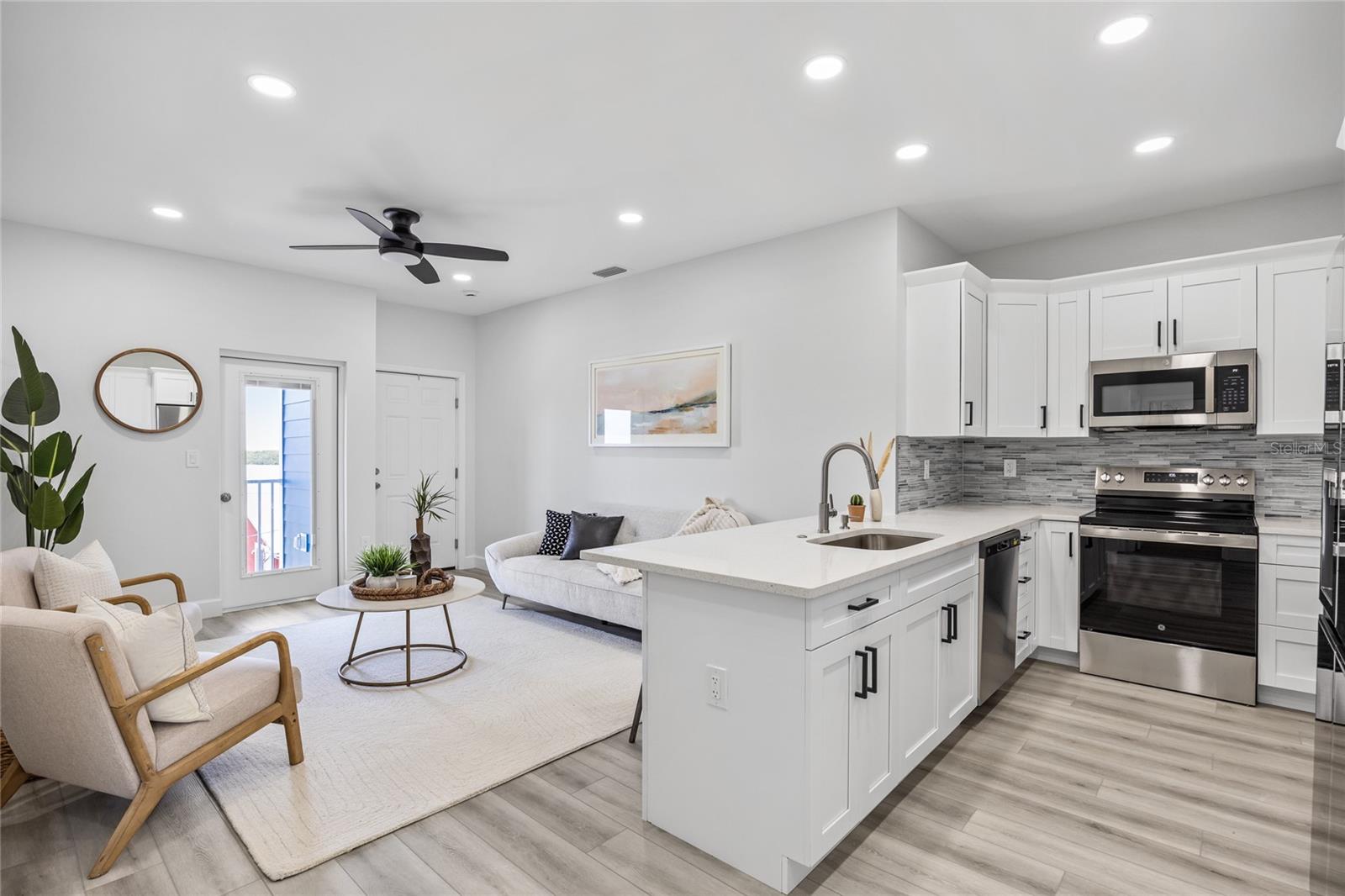 13117 4TH ST E, MADEIRA BEACH, FL, 33708