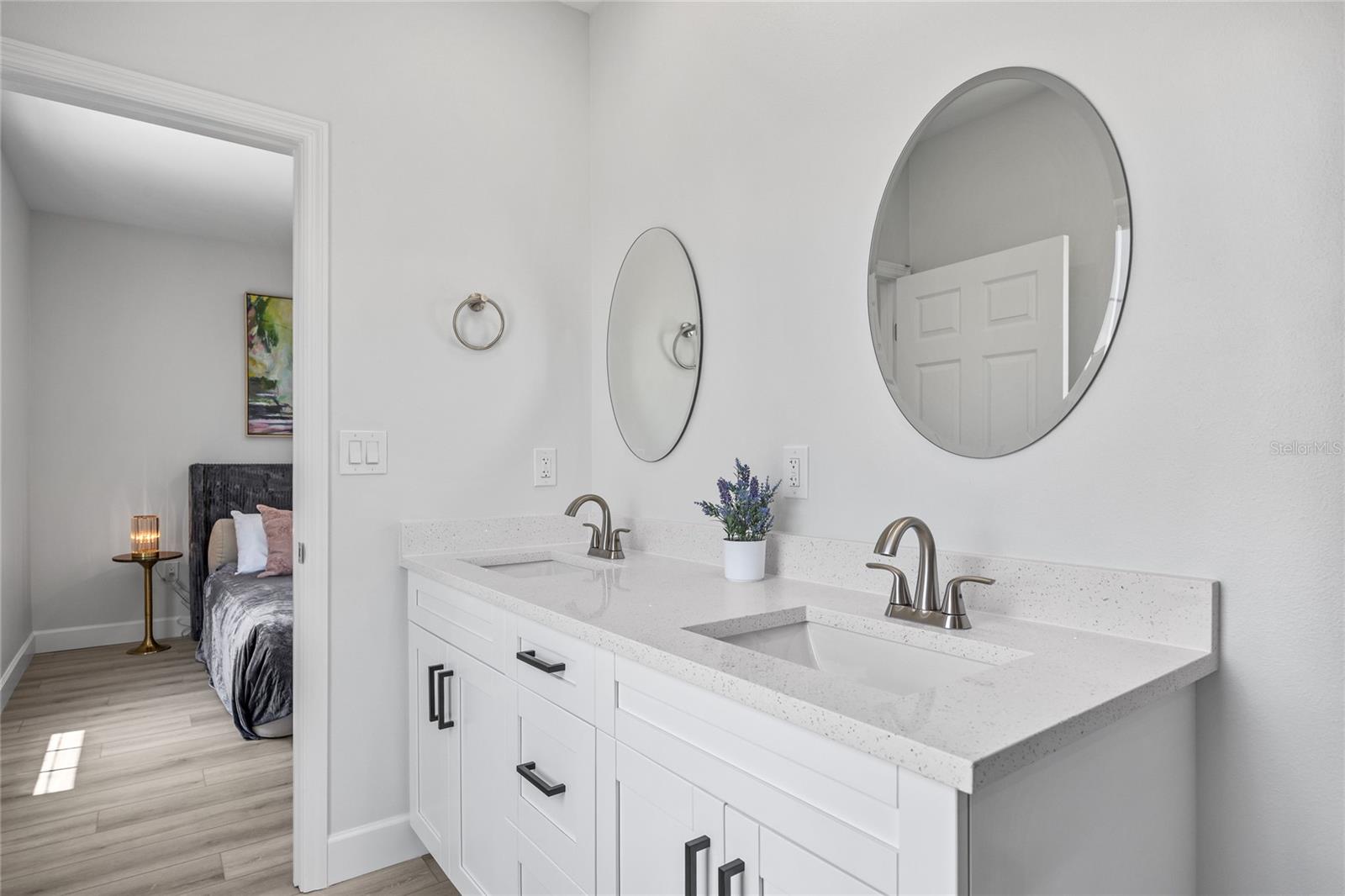 13117 4TH ST E, MADEIRA BEACH, FL, 33708