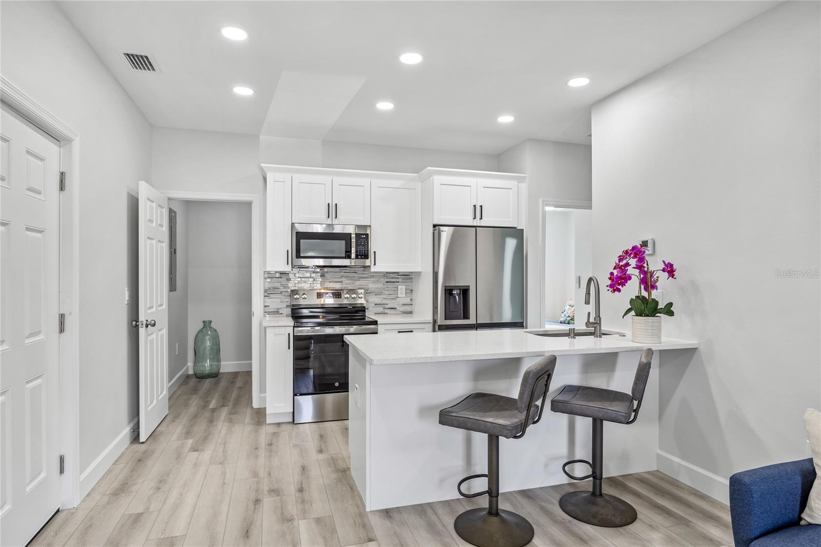 13117 4TH ST E, MADEIRA BEACH, FL, 33708