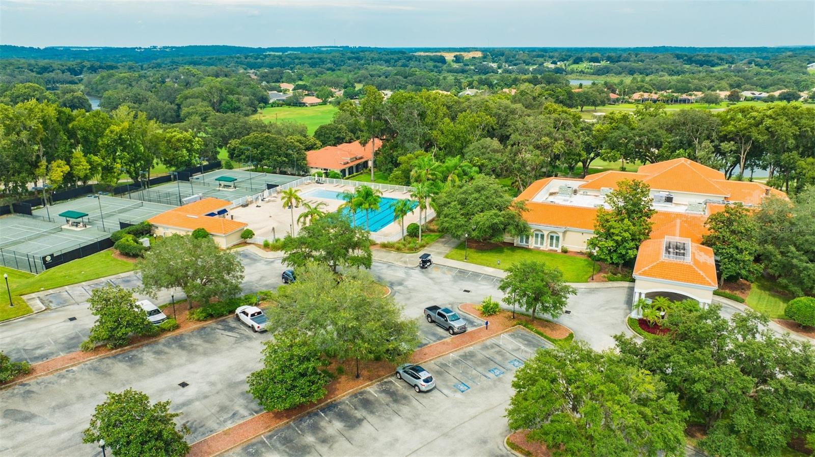 14174 THOROUGHBRED DR, DADE CITY, FL, 33525