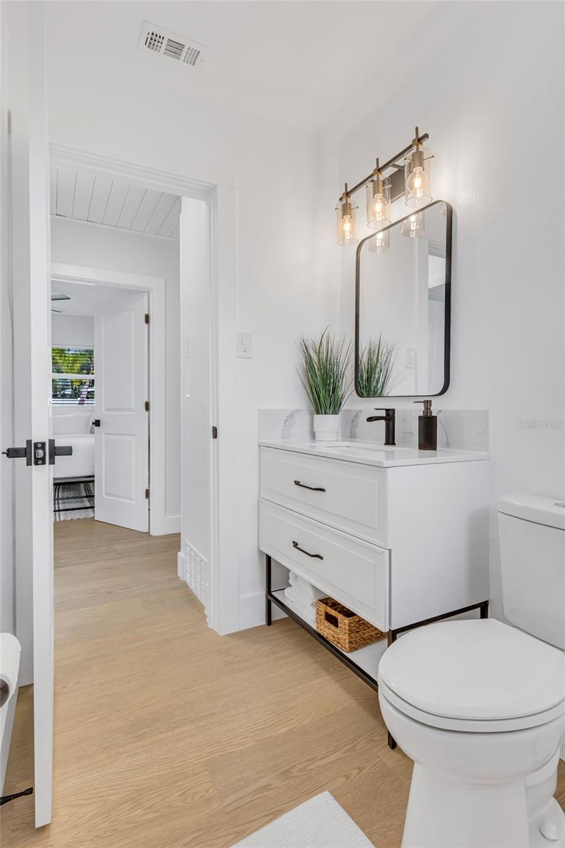 1921 FERN AVE, SARASOTA, FL, 34235