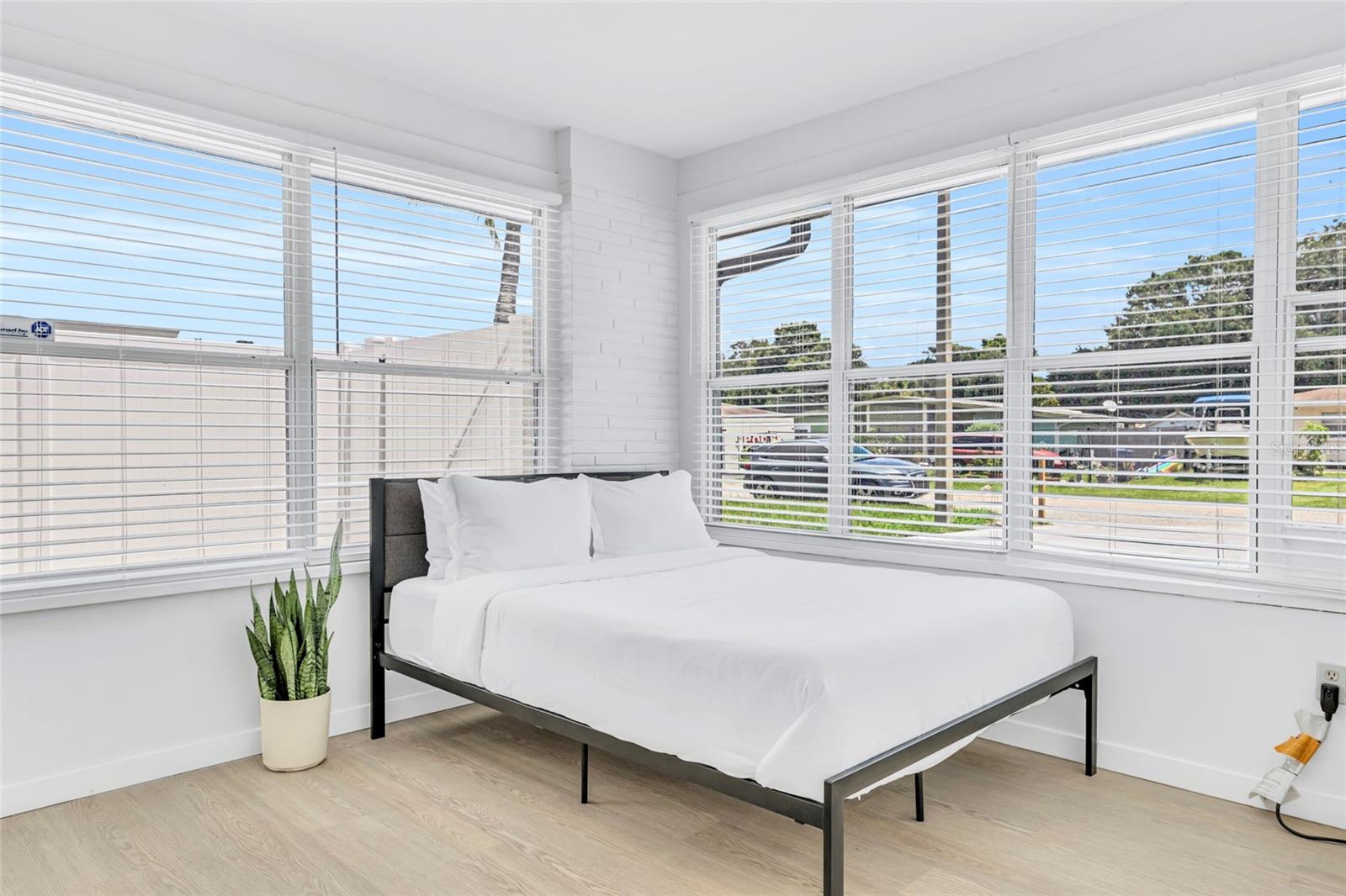 1921 FERN AVE, SARASOTA, FL, 34235