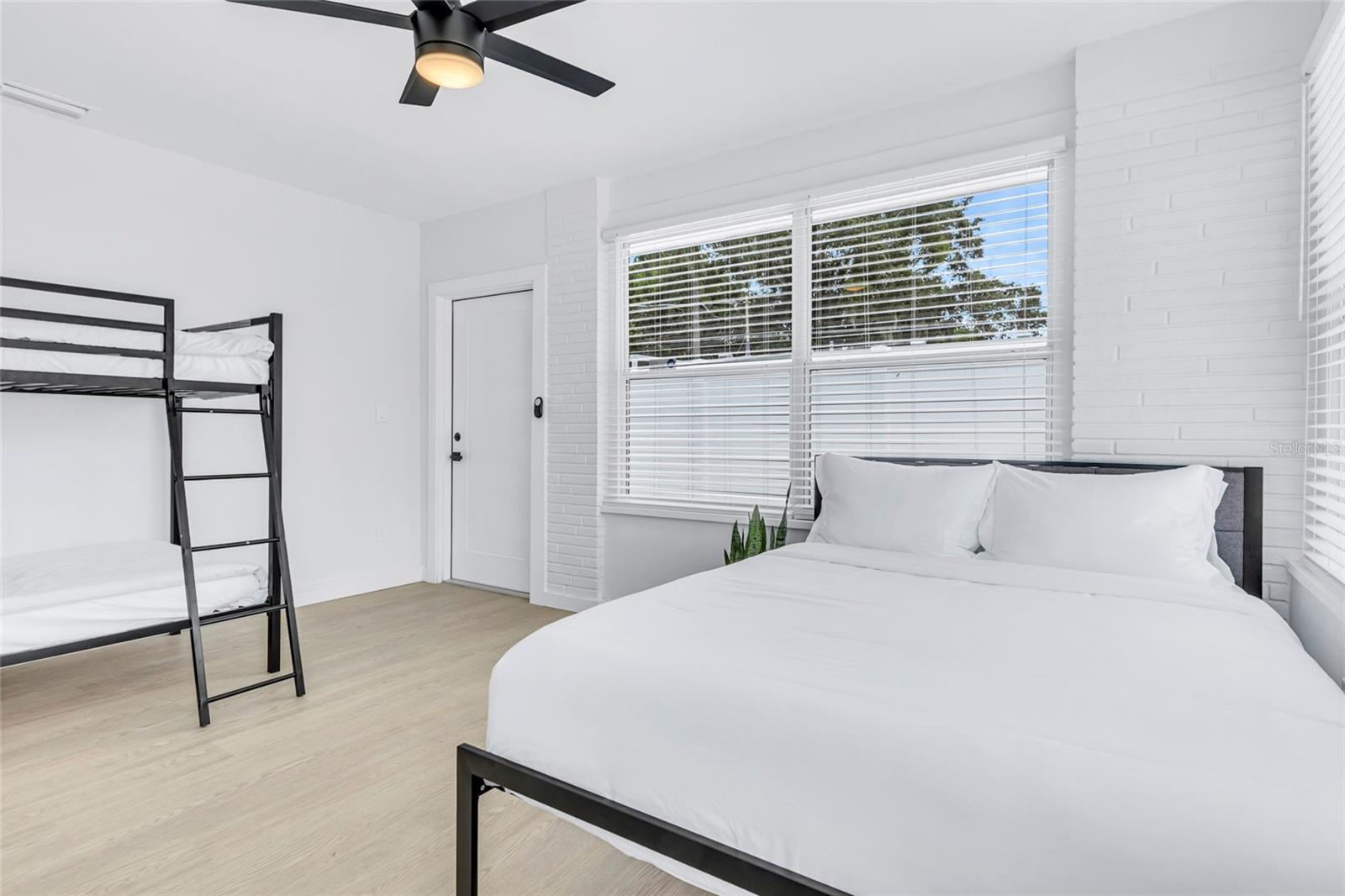 1921 FERN AVE, SARASOTA, FL, 34235