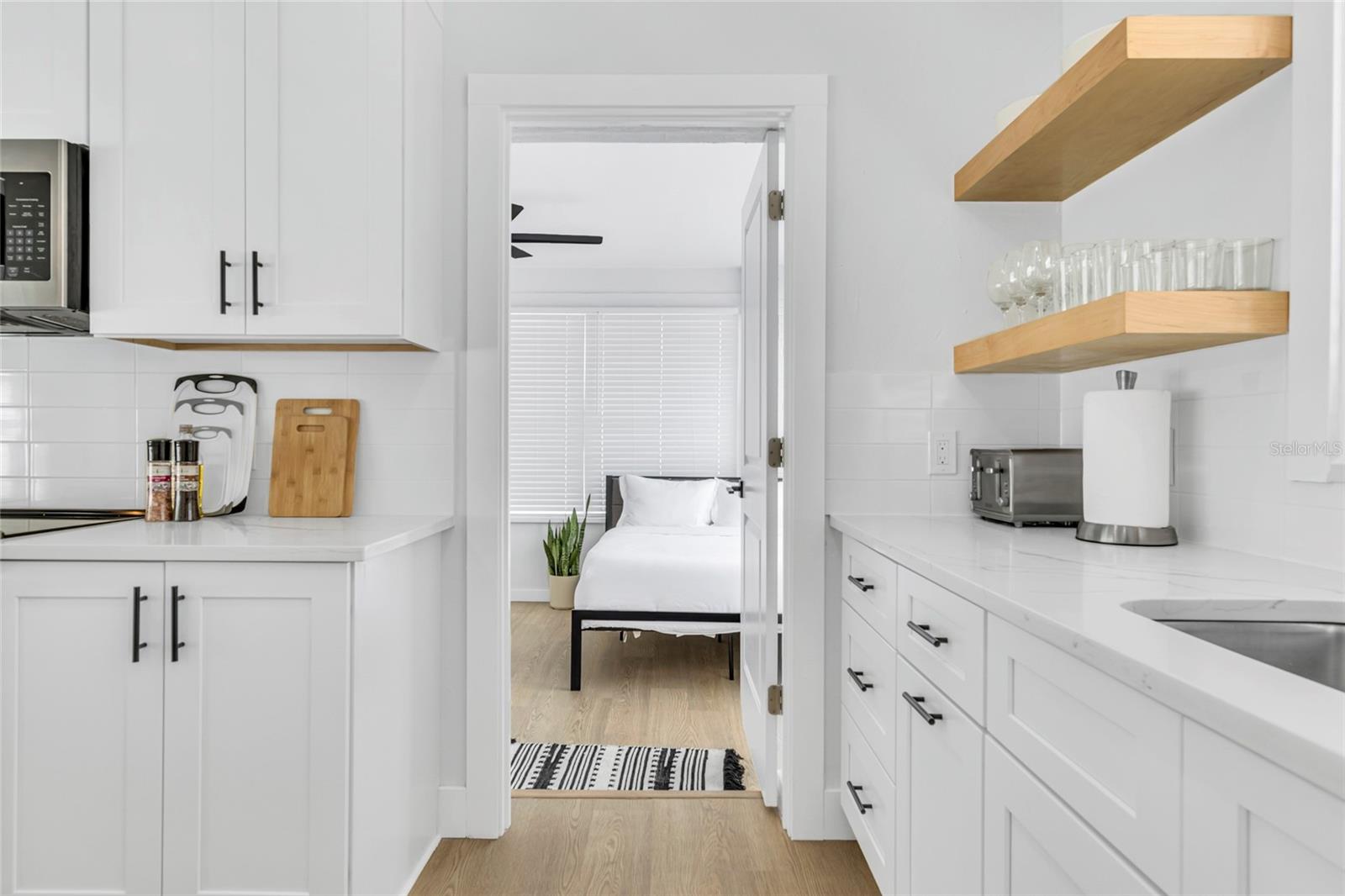 1921 FERN AVE, SARASOTA, FL, 34235