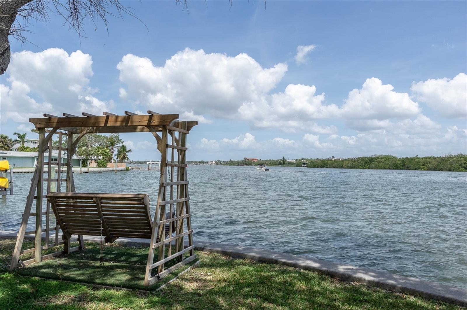 326 WINDRUSH BLVD #101, INDIAN ROCKS BEACH, FL, 33785