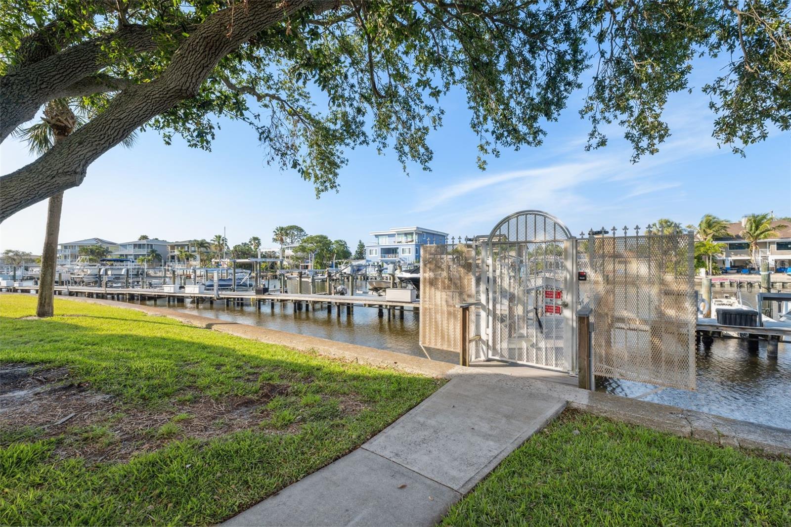 2387 HANOVER DR #2387, DUNEDIN, FL, 34698