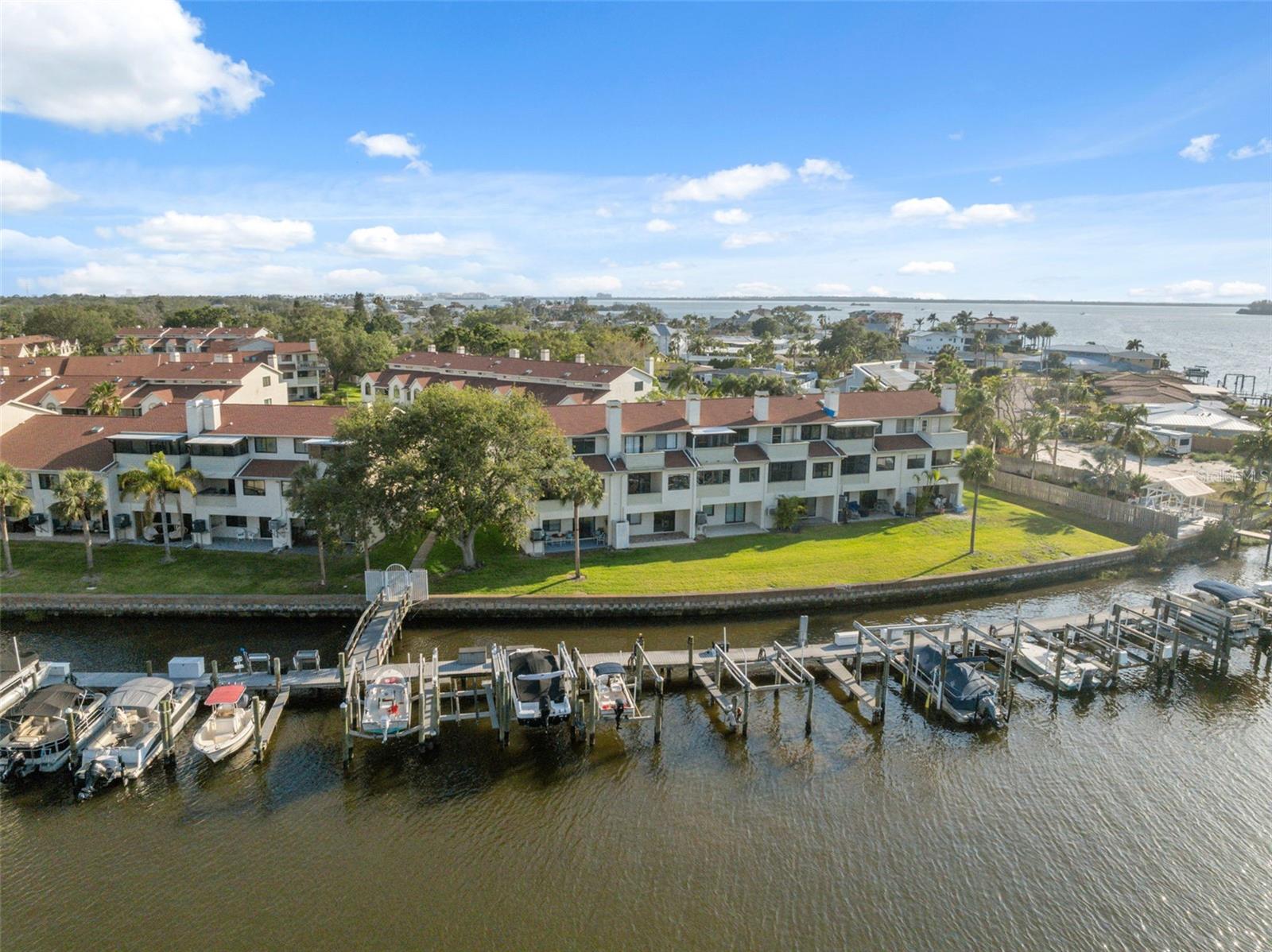 2387 HANOVER DR #2387, DUNEDIN, FL, 34698