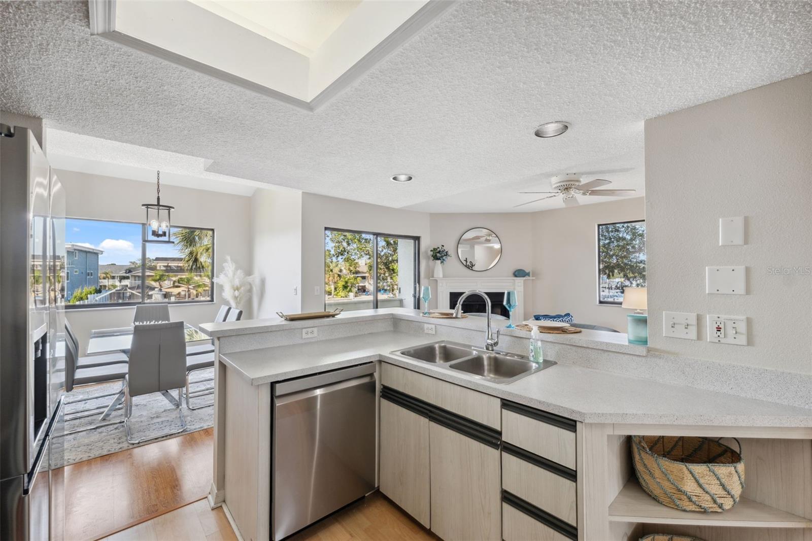 2387 HANOVER DR #2387, DUNEDIN, FL, 34698