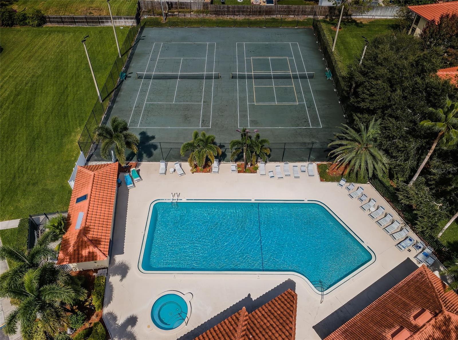 502 HAMMOCK PINE BLVD #502, CLEARWATER, FL, 33761