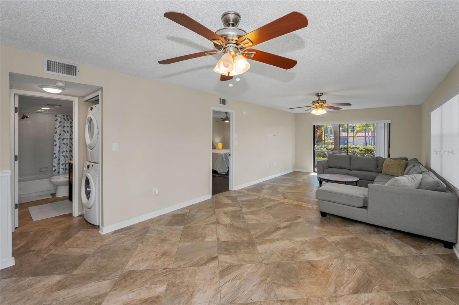 502 HAMMOCK PINE BLVD #502, CLEARWATER, FL, 33761