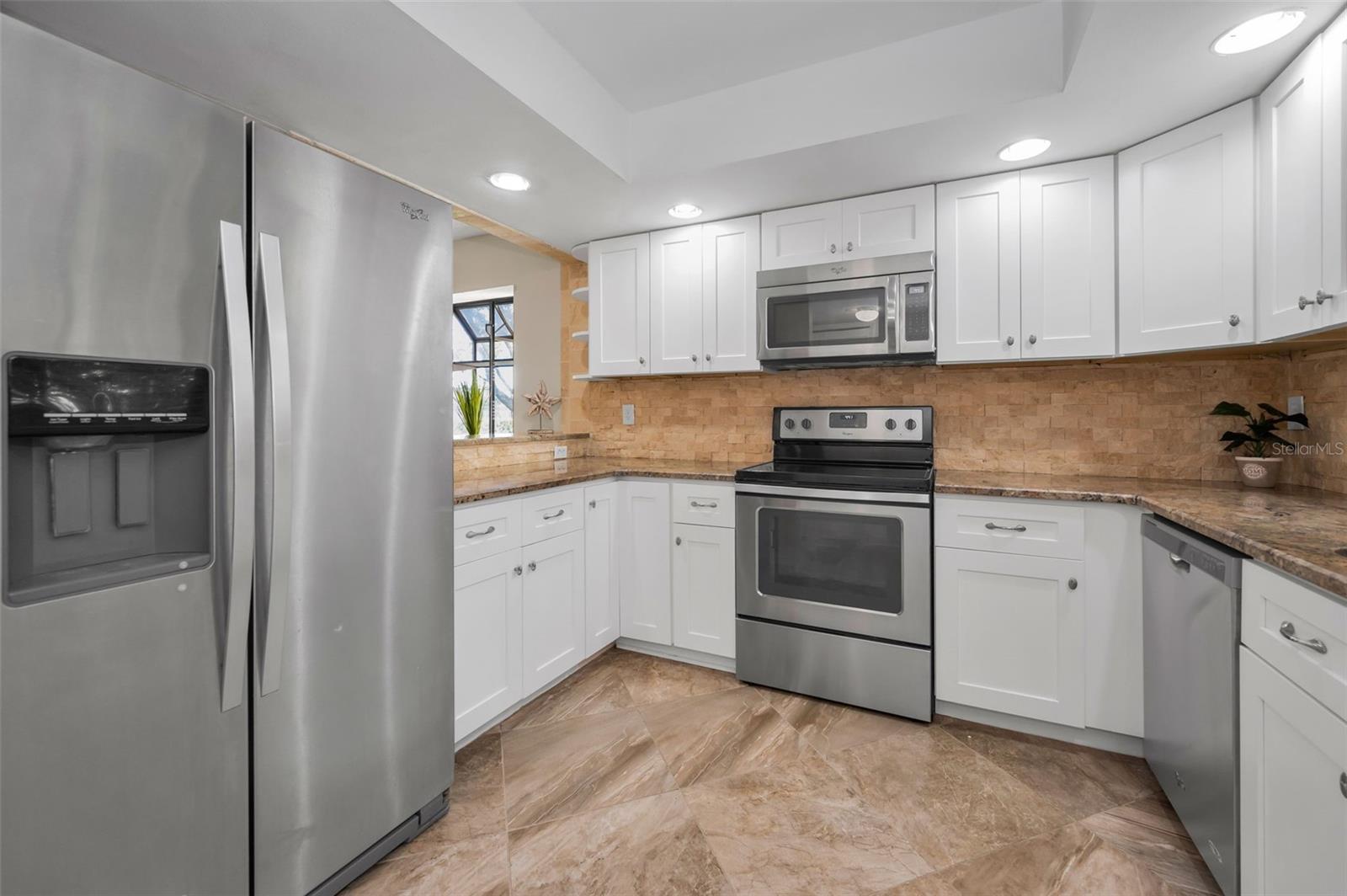 502 HAMMOCK PINE BLVD #502, CLEARWATER, FL, 33761