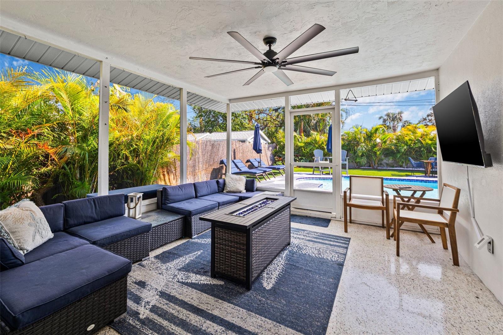 10396 BLOSSOM LAKE DR, SEMINOLE, FL, 33772