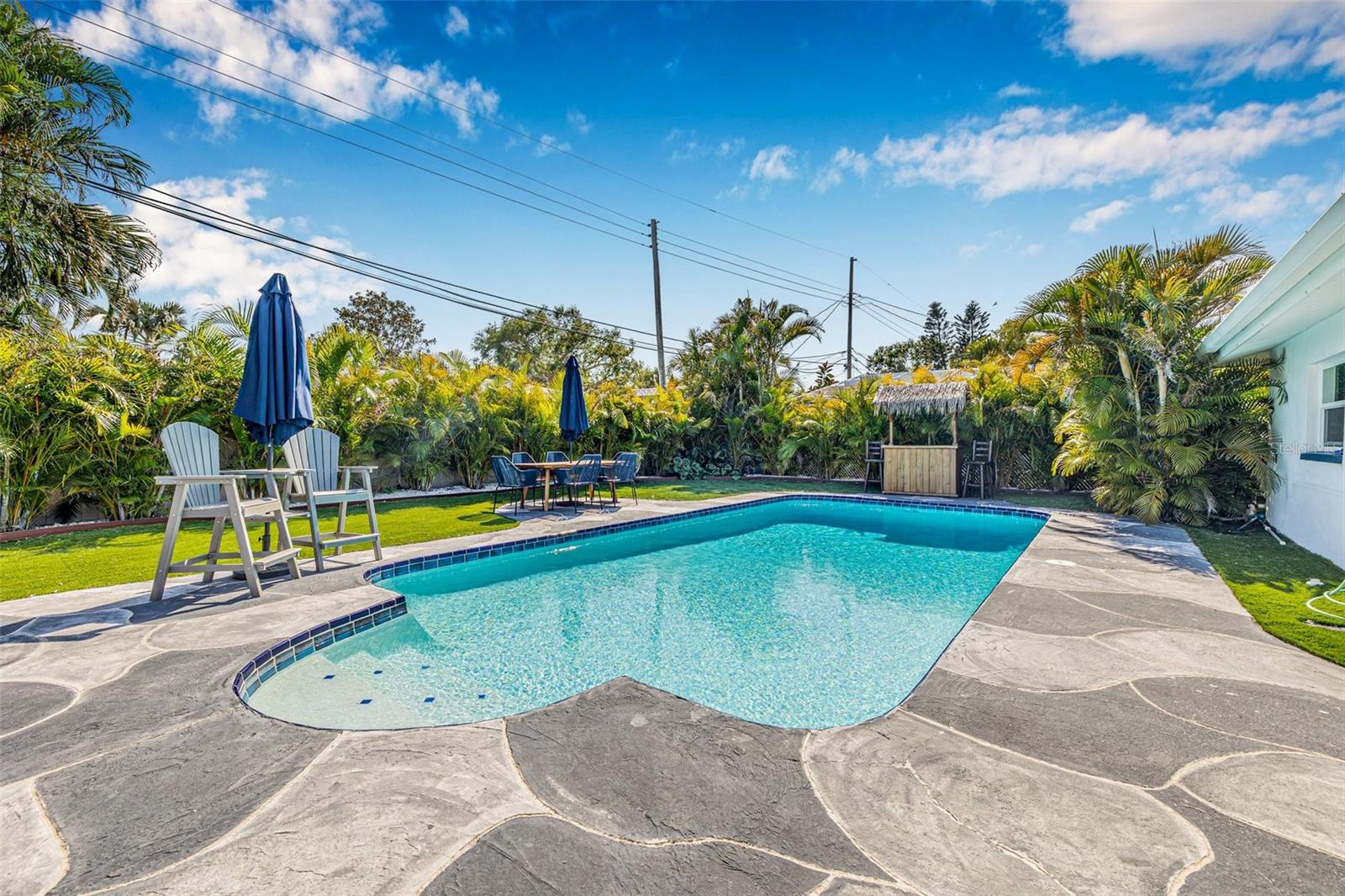 10396 BLOSSOM LAKE DR, SEMINOLE, FL, 33772