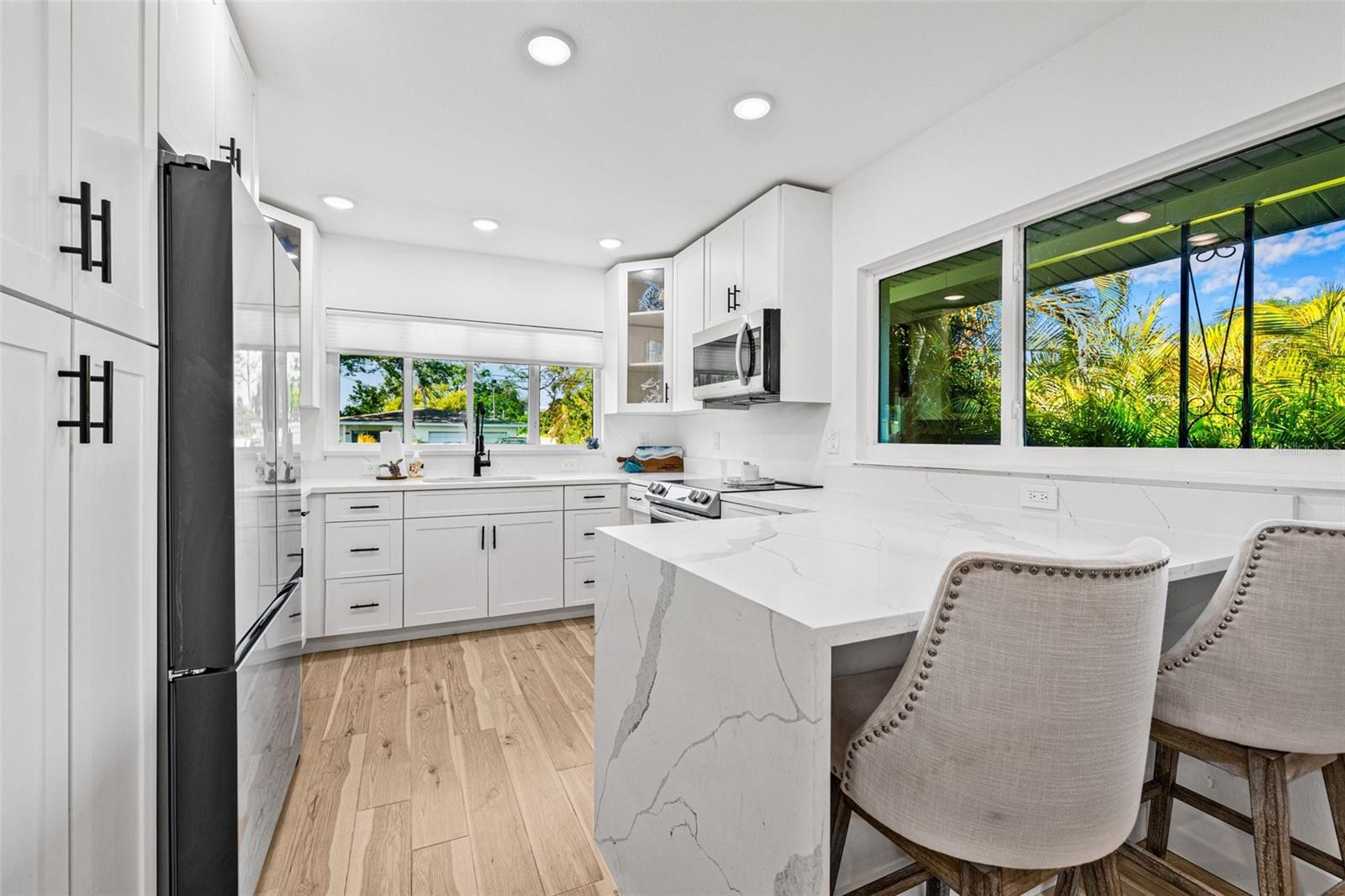 10396 BLOSSOM LAKE DR, SEMINOLE, FL, 33772