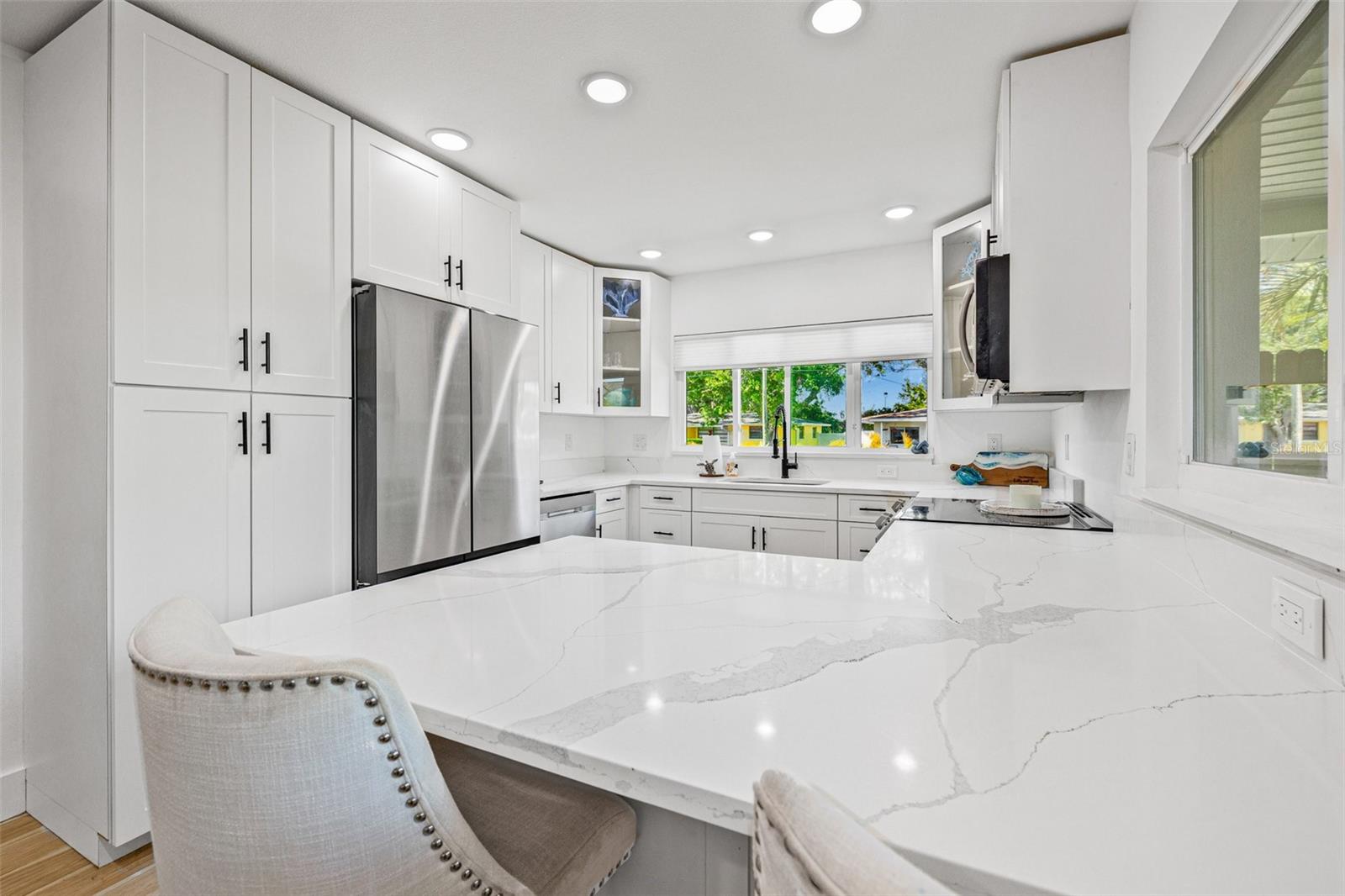 10396 BLOSSOM LAKE DR, SEMINOLE, FL, 33772