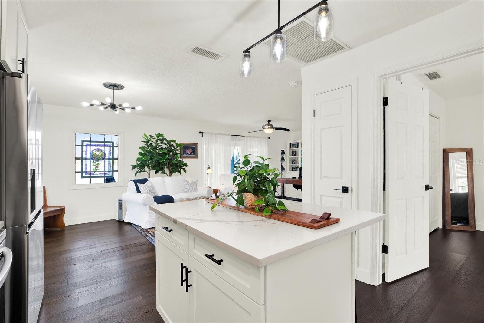 5007 STARFISH DR SE #A, ST PETERSBURG, FL, 33705