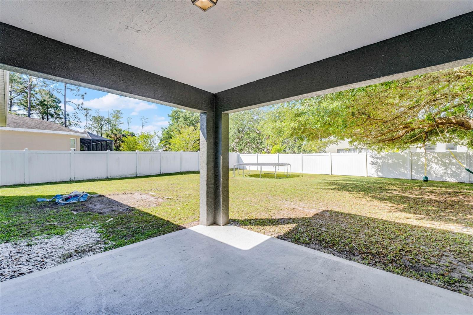 37 LINDSAY DR, PALM COAST, FL, 32137