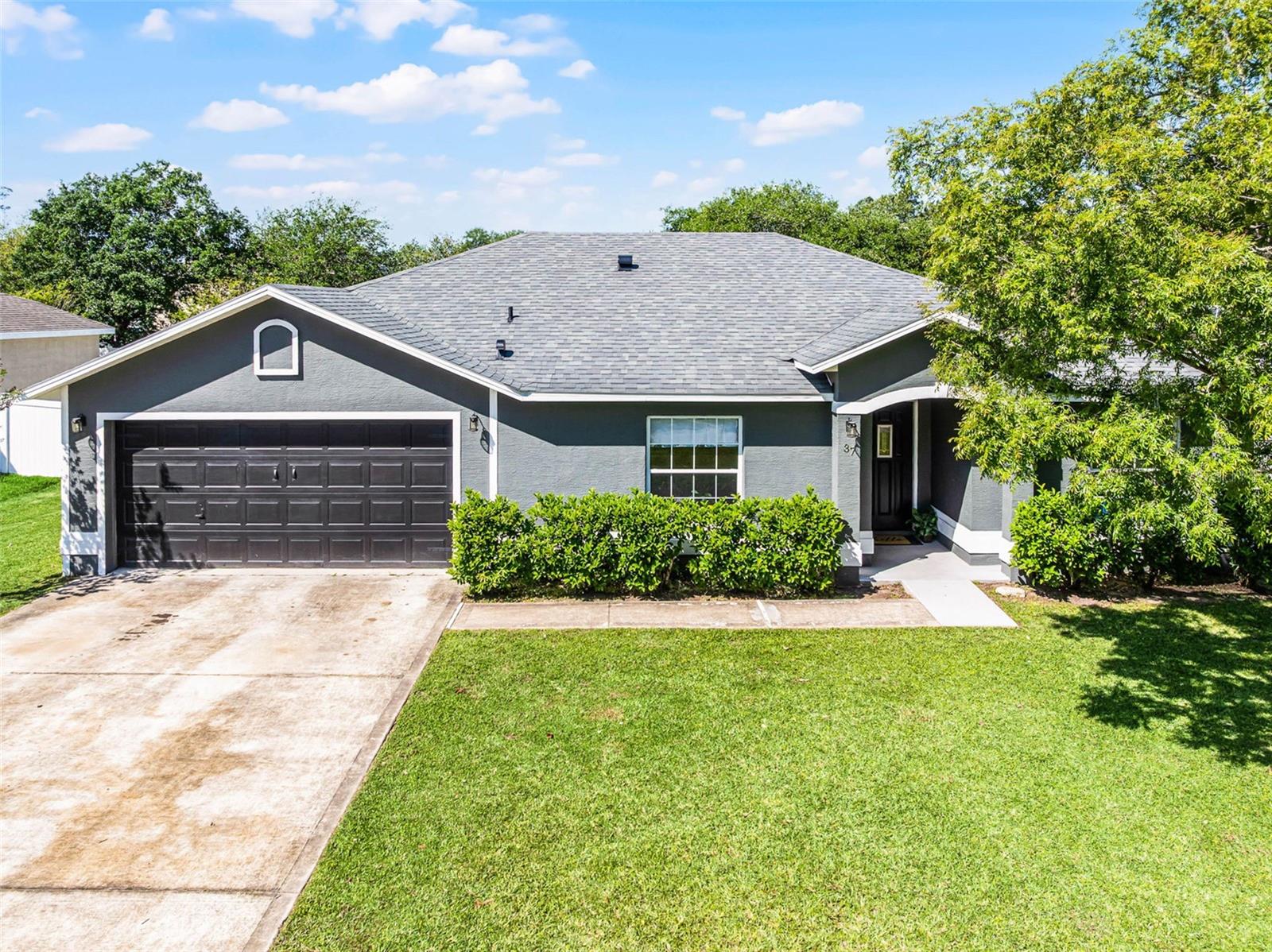 37 LINDSAY DR, PALM COAST, FL, 32137