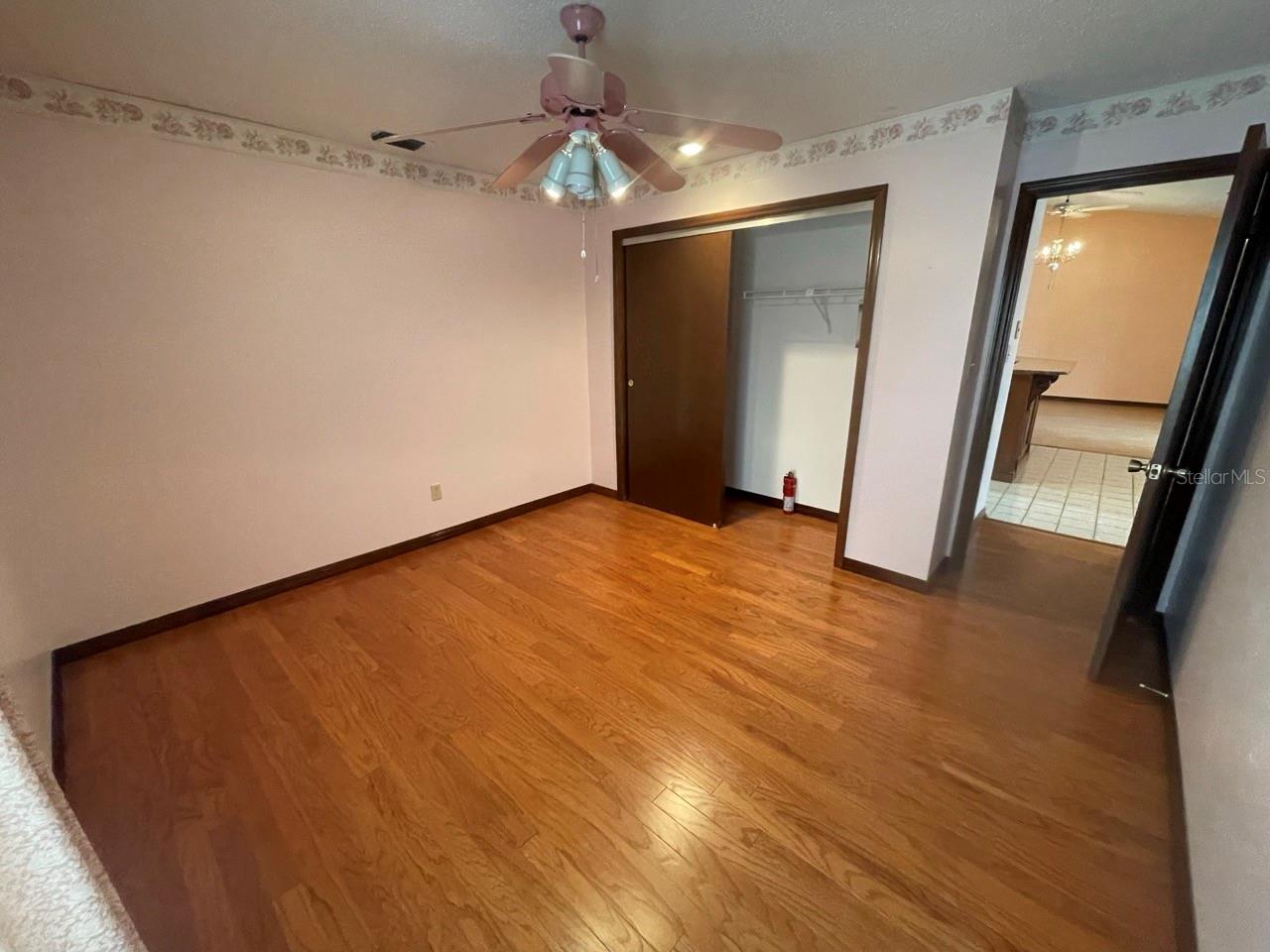 8129 GRANADA BLVD, ORLANDO, FL, 32836