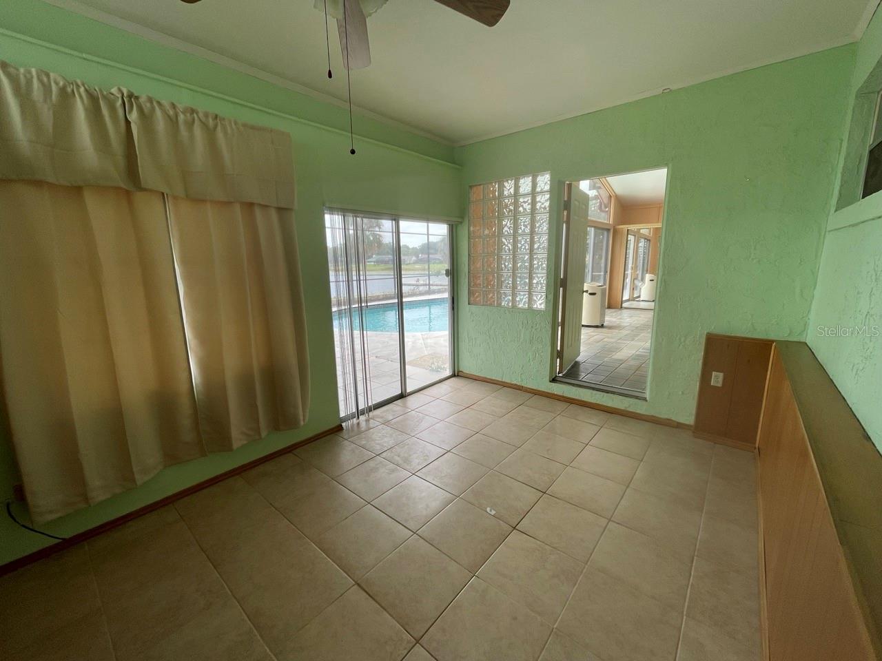 8129 GRANADA BLVD, ORLANDO, FL, 32836