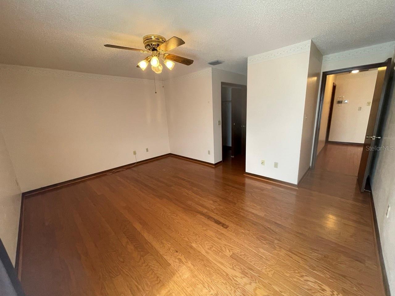 8129 GRANADA BLVD, ORLANDO, FL, 32836