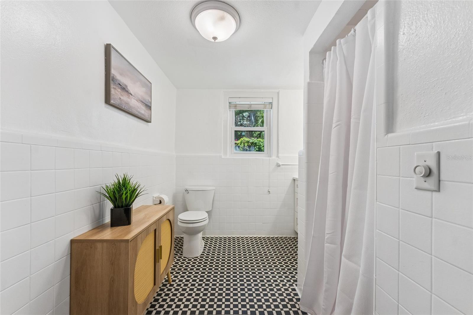 250 ABERDEEN ST, DUNEDIN, FL, 34698